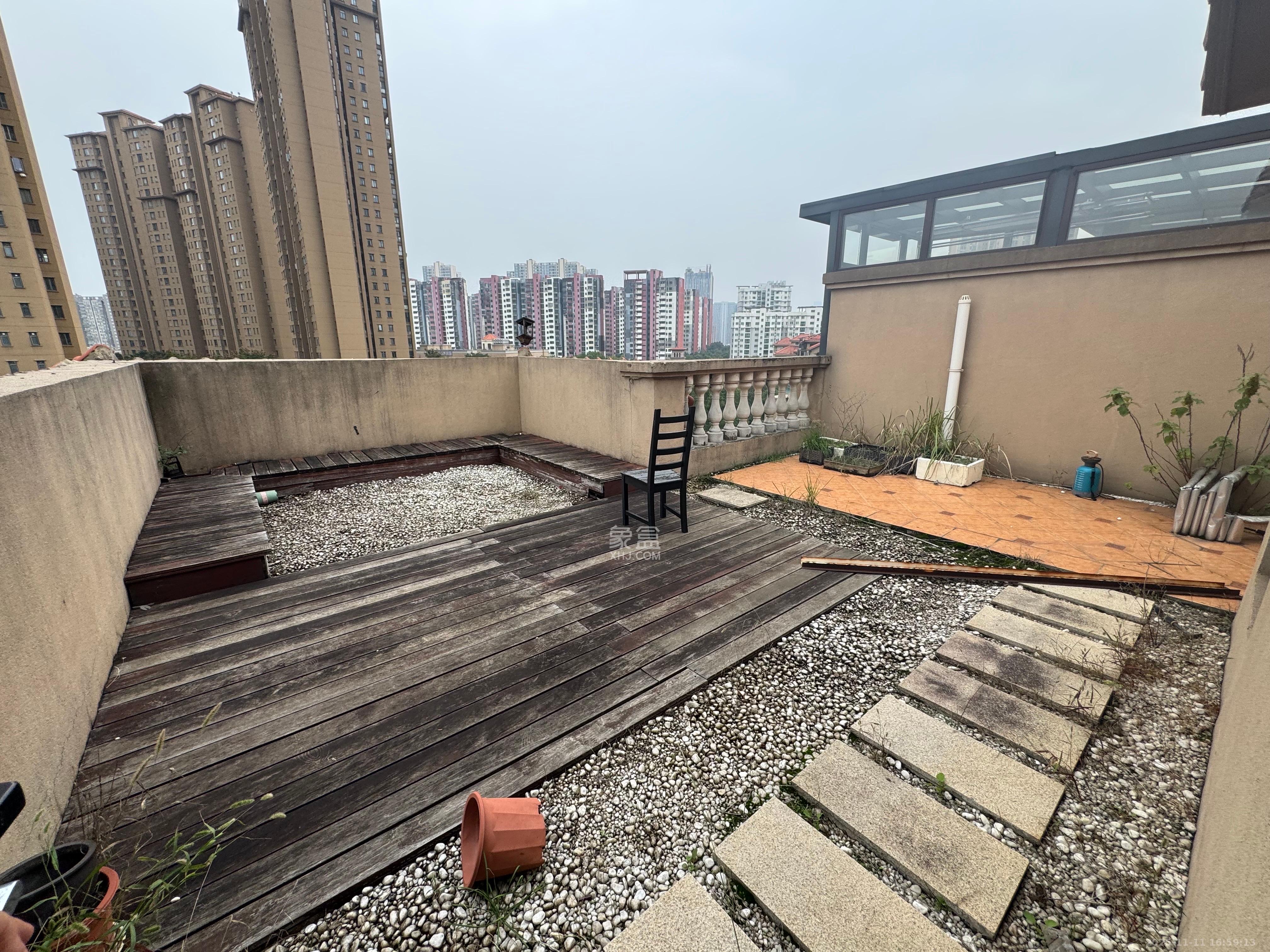 珠江郦城璞墅  6室3厅3卫    15000.0元/月室内图