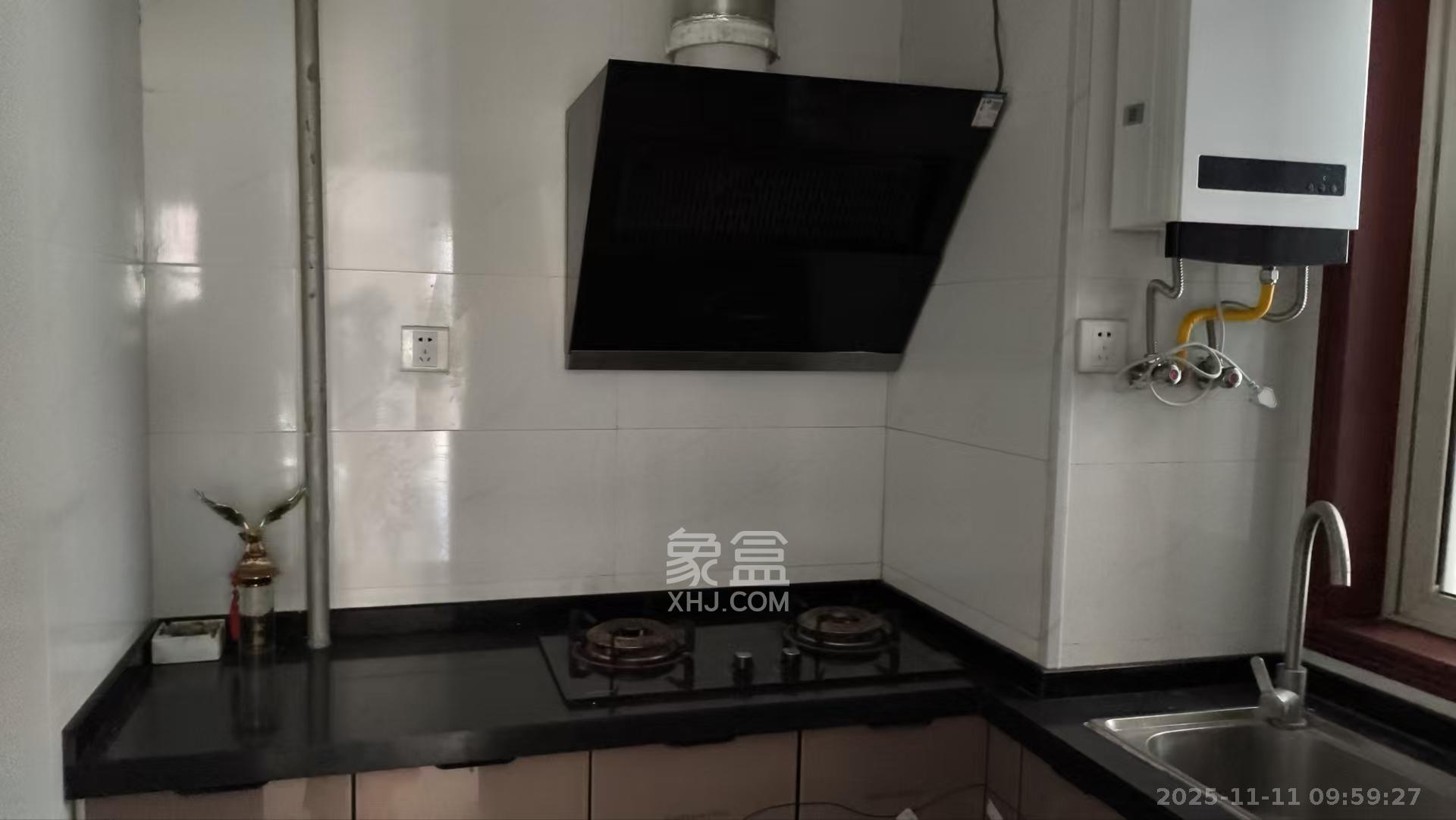 新芙蓉之都  2室2厅2卫    2500.0元/月室内图