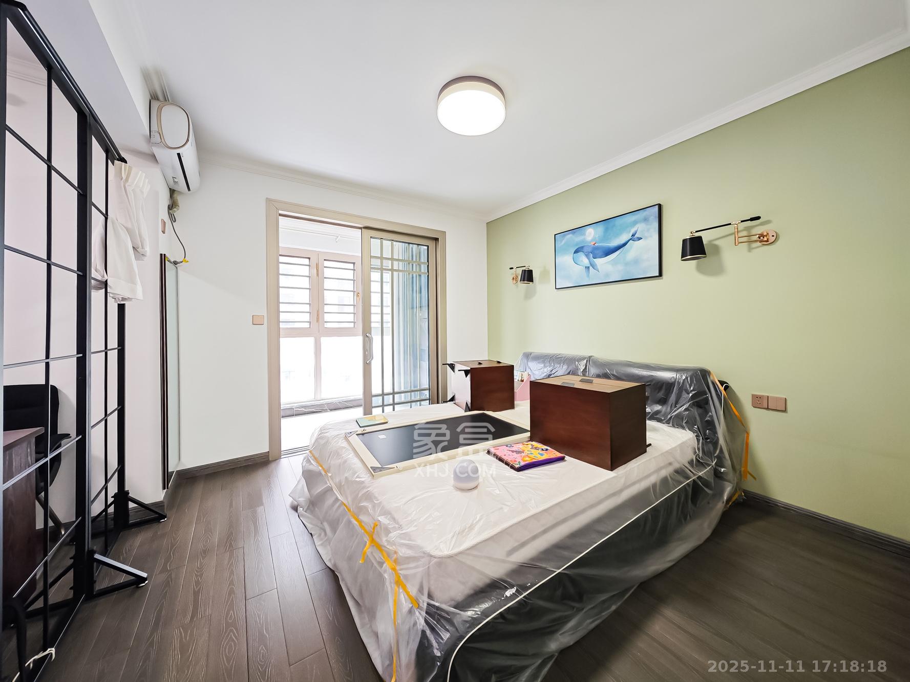 幸福考拉789  4室2厅2卫    135.0万卧室