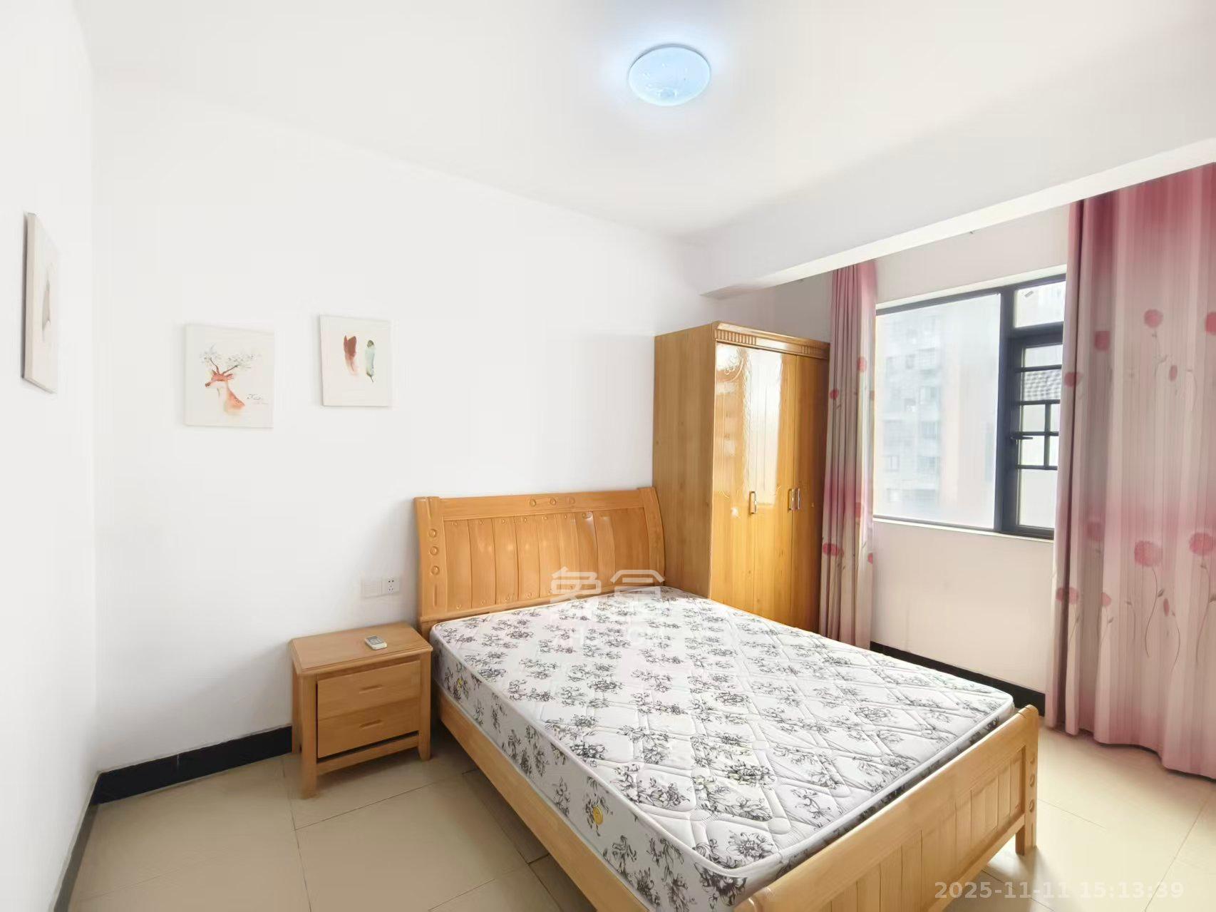 Cross尚公馆  1室1厅1卫    1300.0元/月室内图