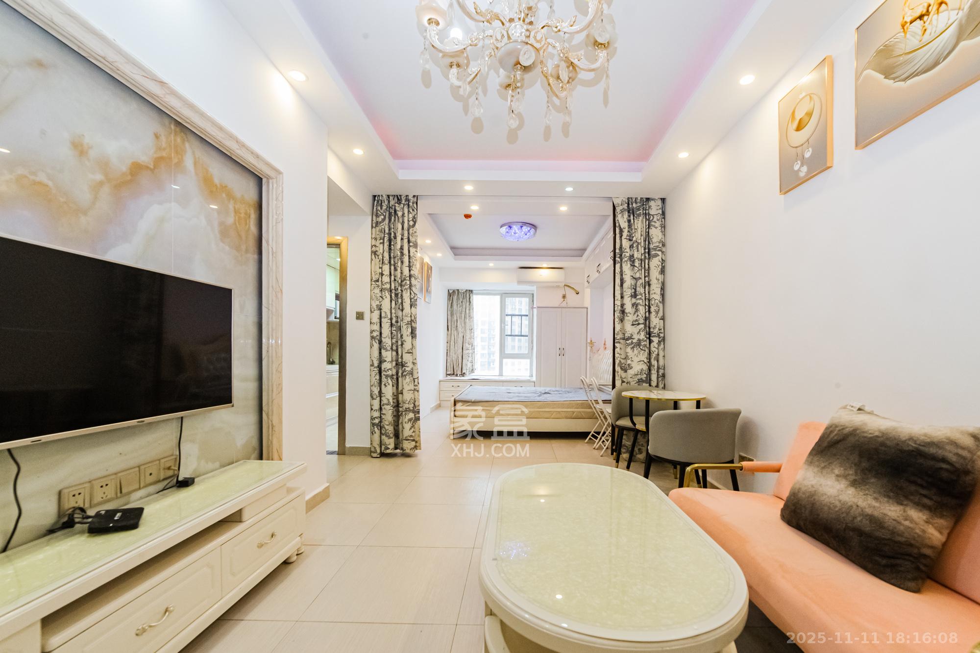 山语城三期  1室1厅1卫    1800.0元/月