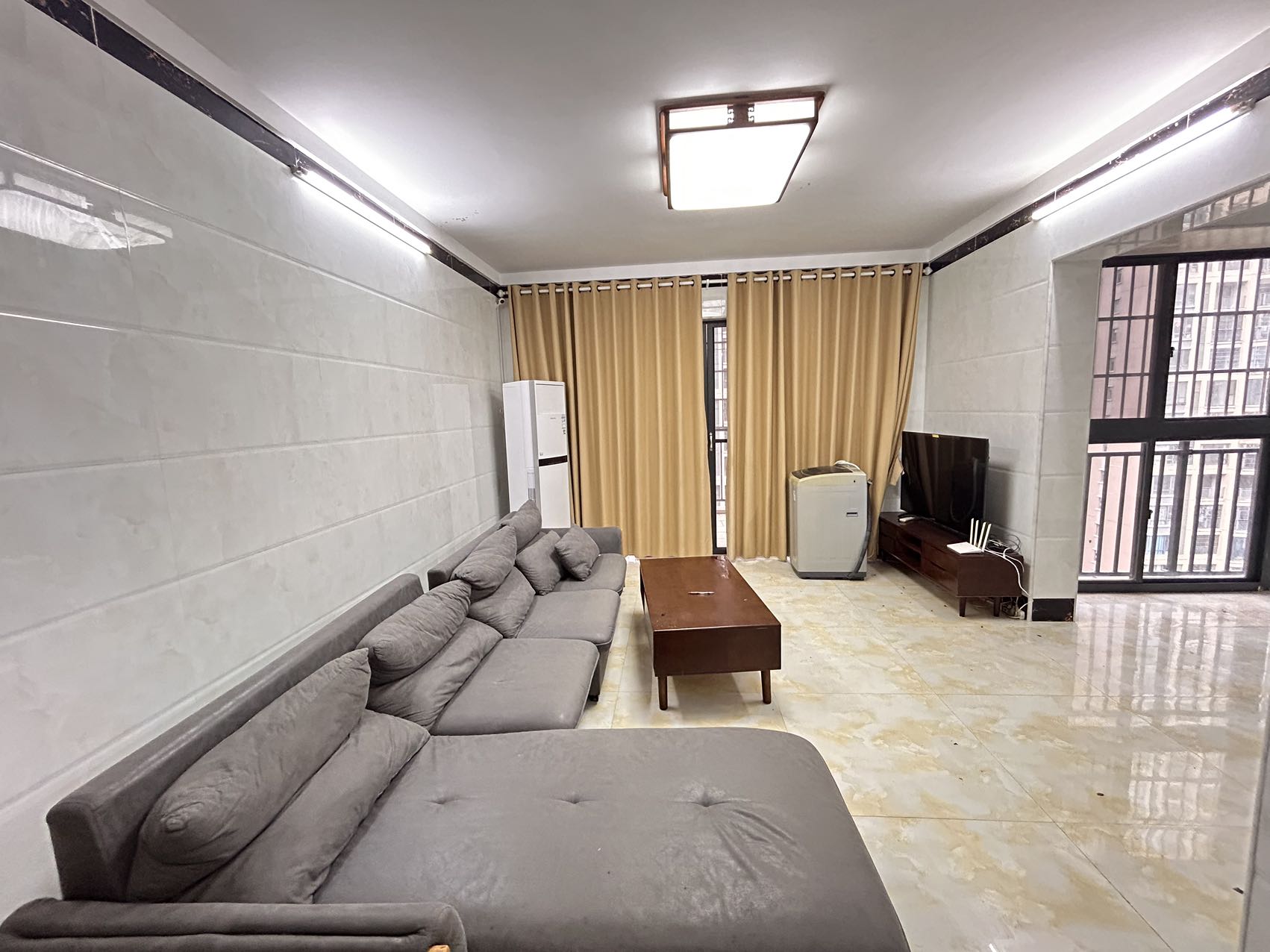 五源河公寓B区 3室2厅2卫 3000.0元/月 五源河公寓B区 3室2厅2卫 3000.0元/月室内图