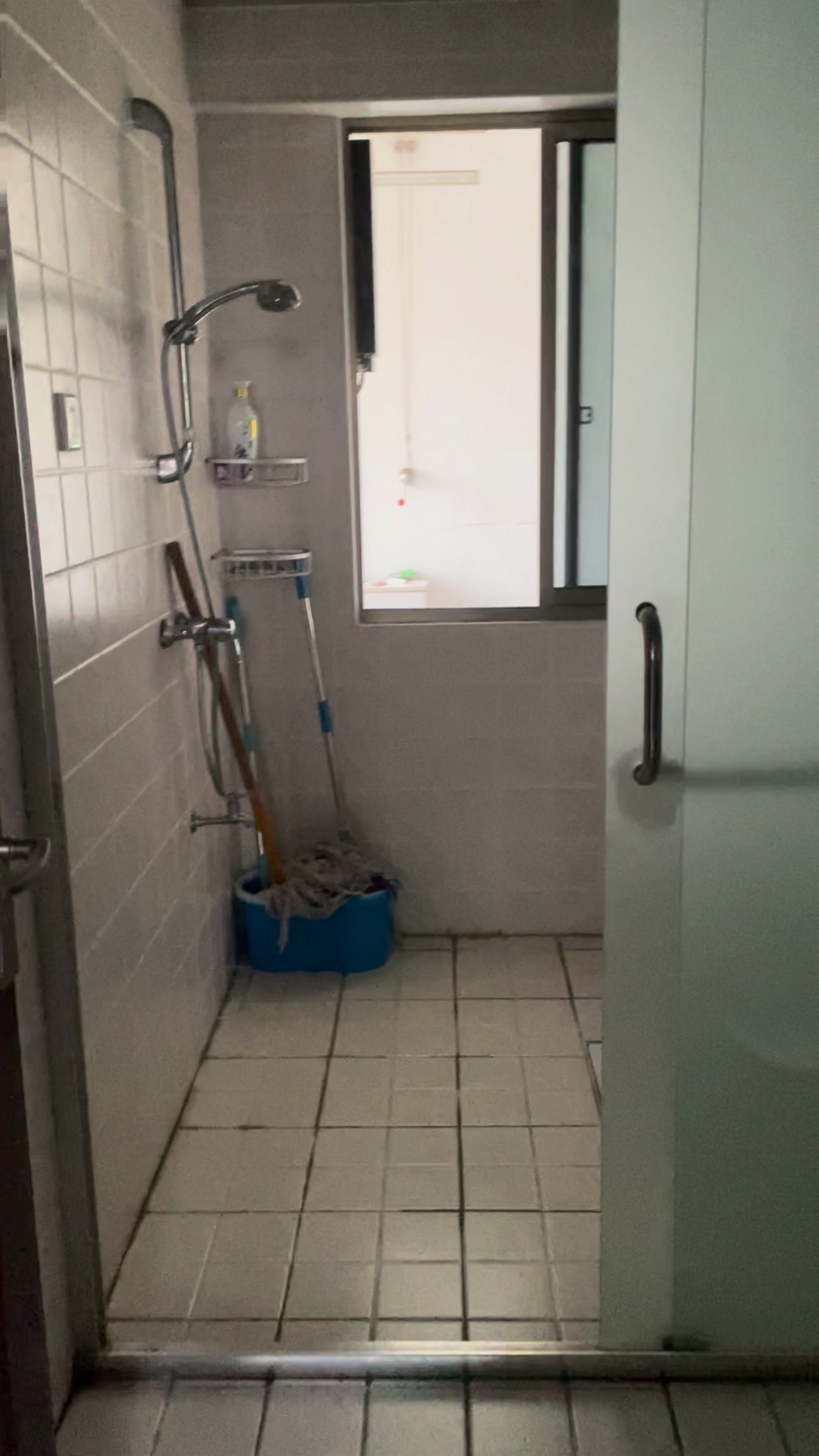 金源大厦  4室2厅1卫    1800.0元/月室内图