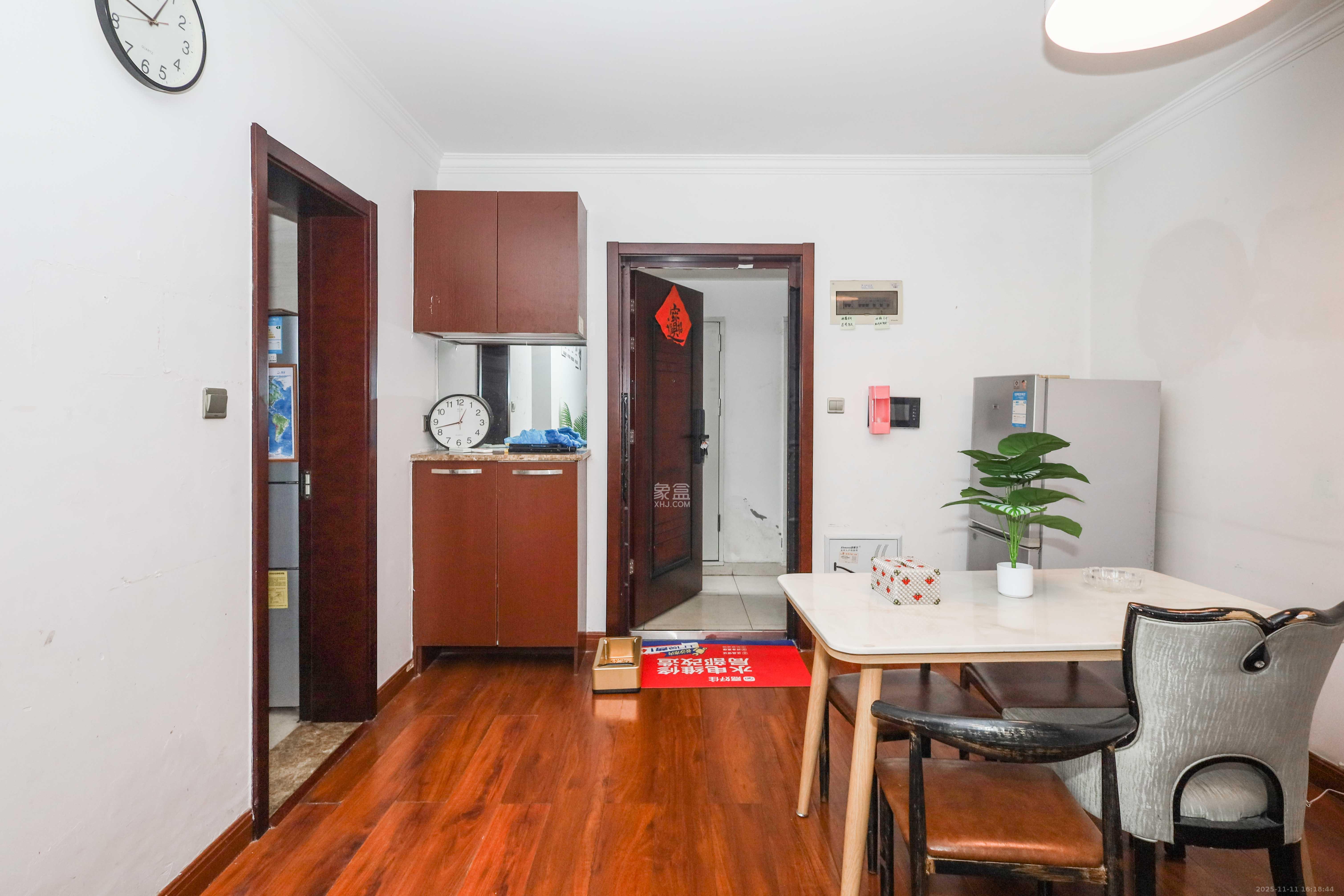 好莱城（弘德西街）  2室2厅1卫    60.8万其他