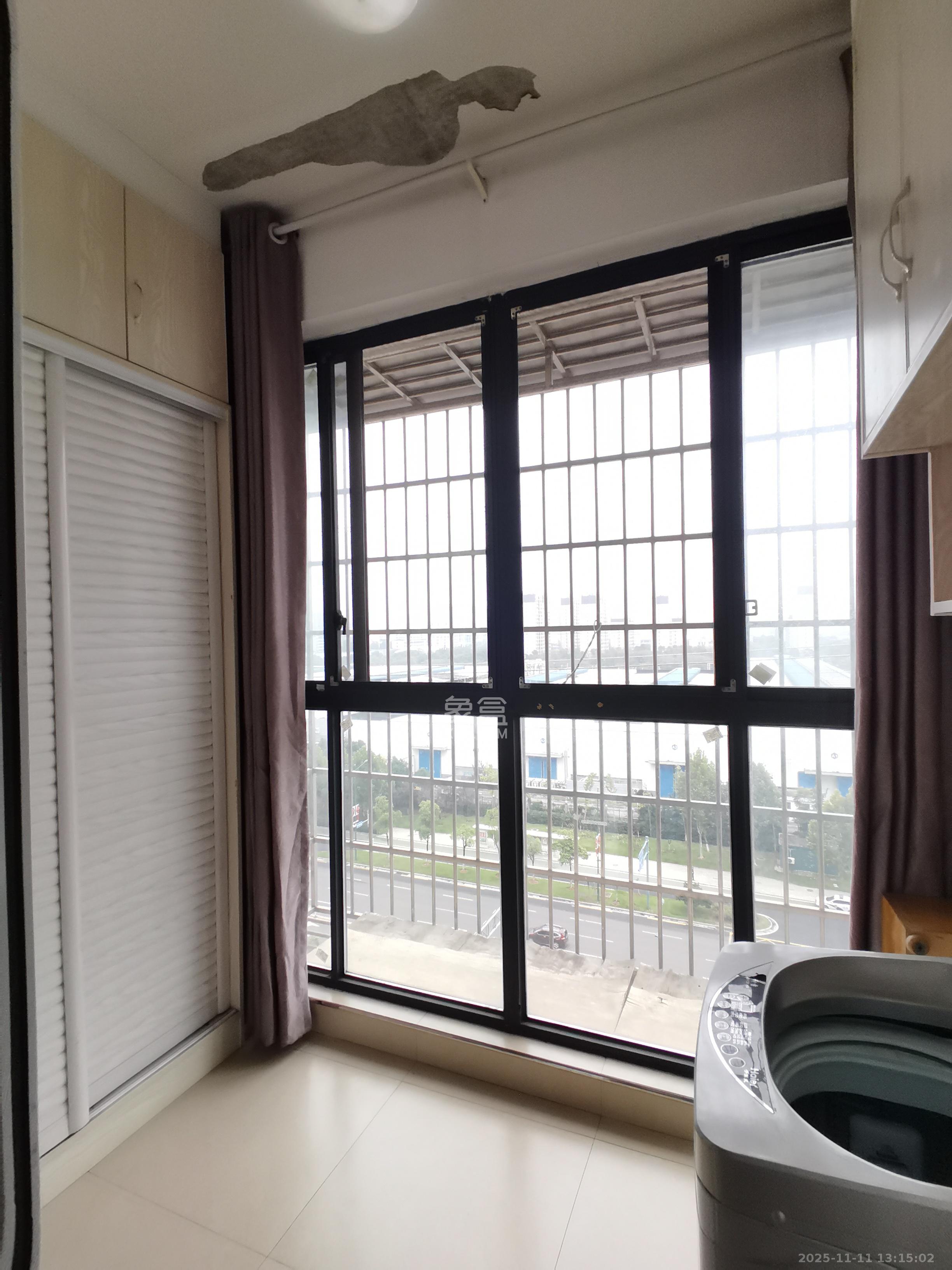 爵士湘 1室1厅0卫 1100.0元/月 爵士湘 1室1厅0卫 1100.0元/月室内图