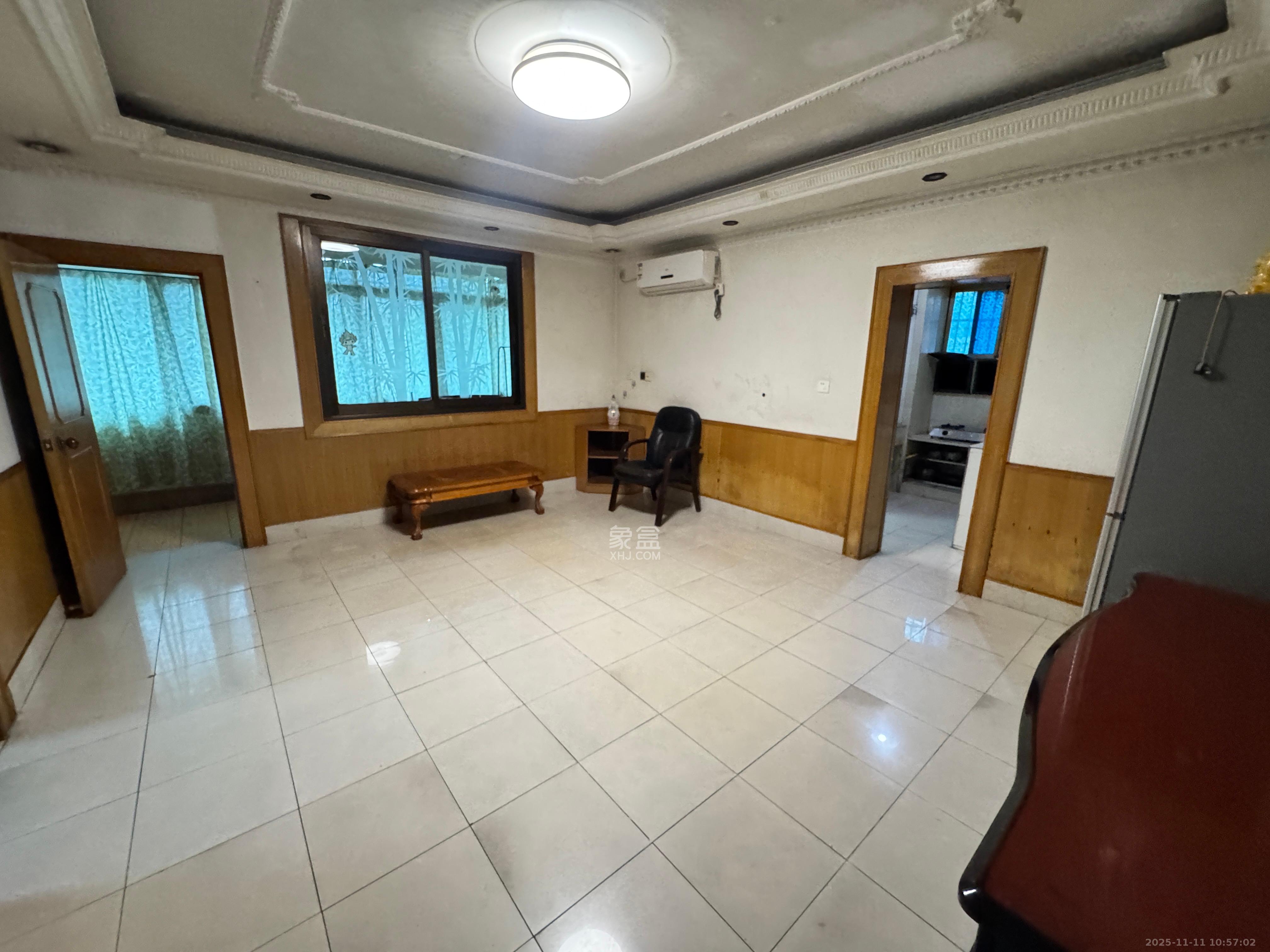 石子冲巷  2室1厅1卫    1500.0元/月