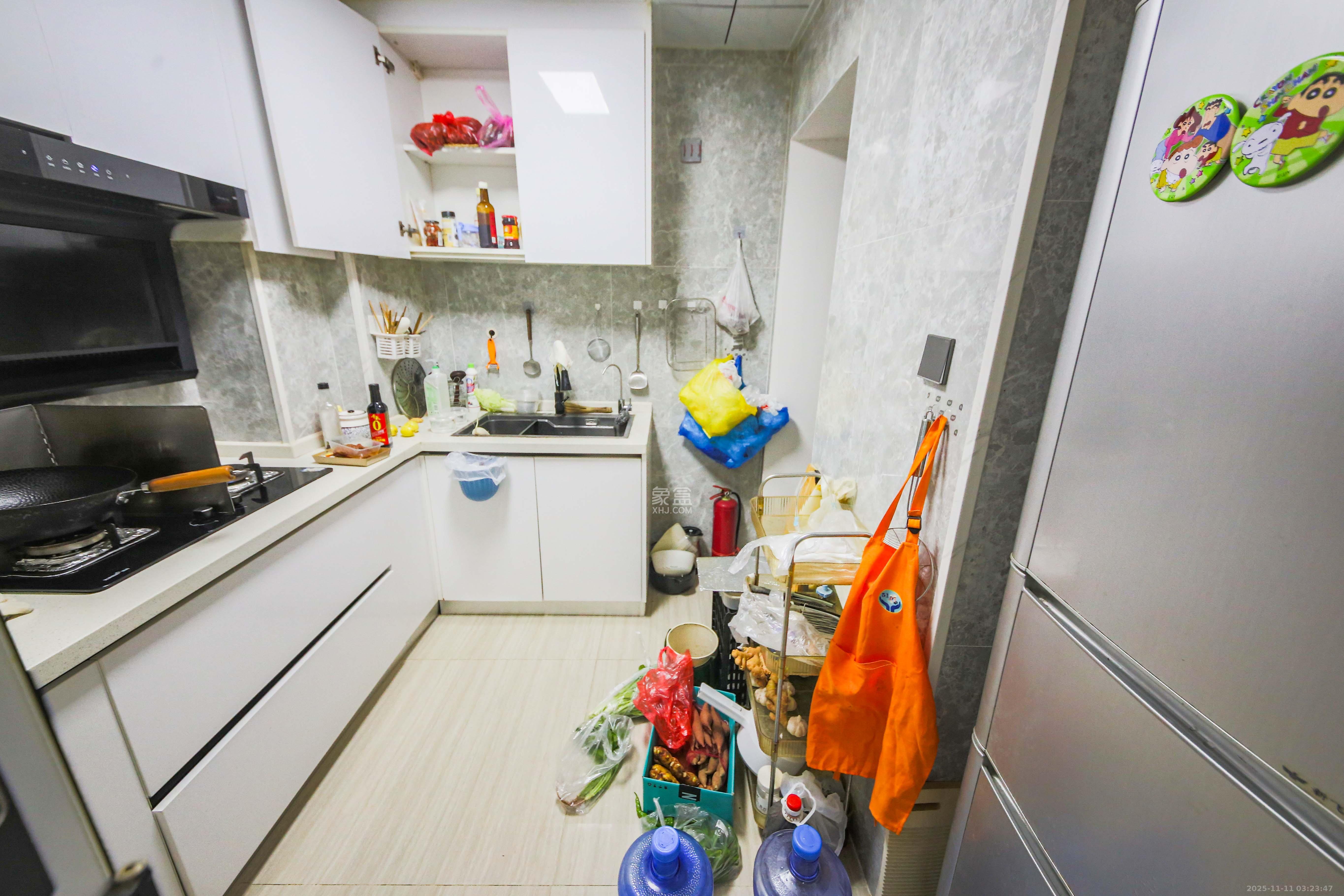 水墨林溪 3室2厅1卫 80.0万 水墨林溪 3室2厅1卫 80.0万厨房