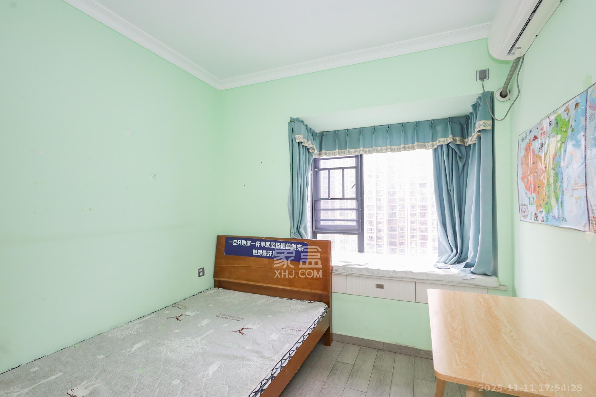 钰龙天下一期 3室2厅2卫 256.0万 钰龙天下一期 3室2厅2卫 256.0万卧室