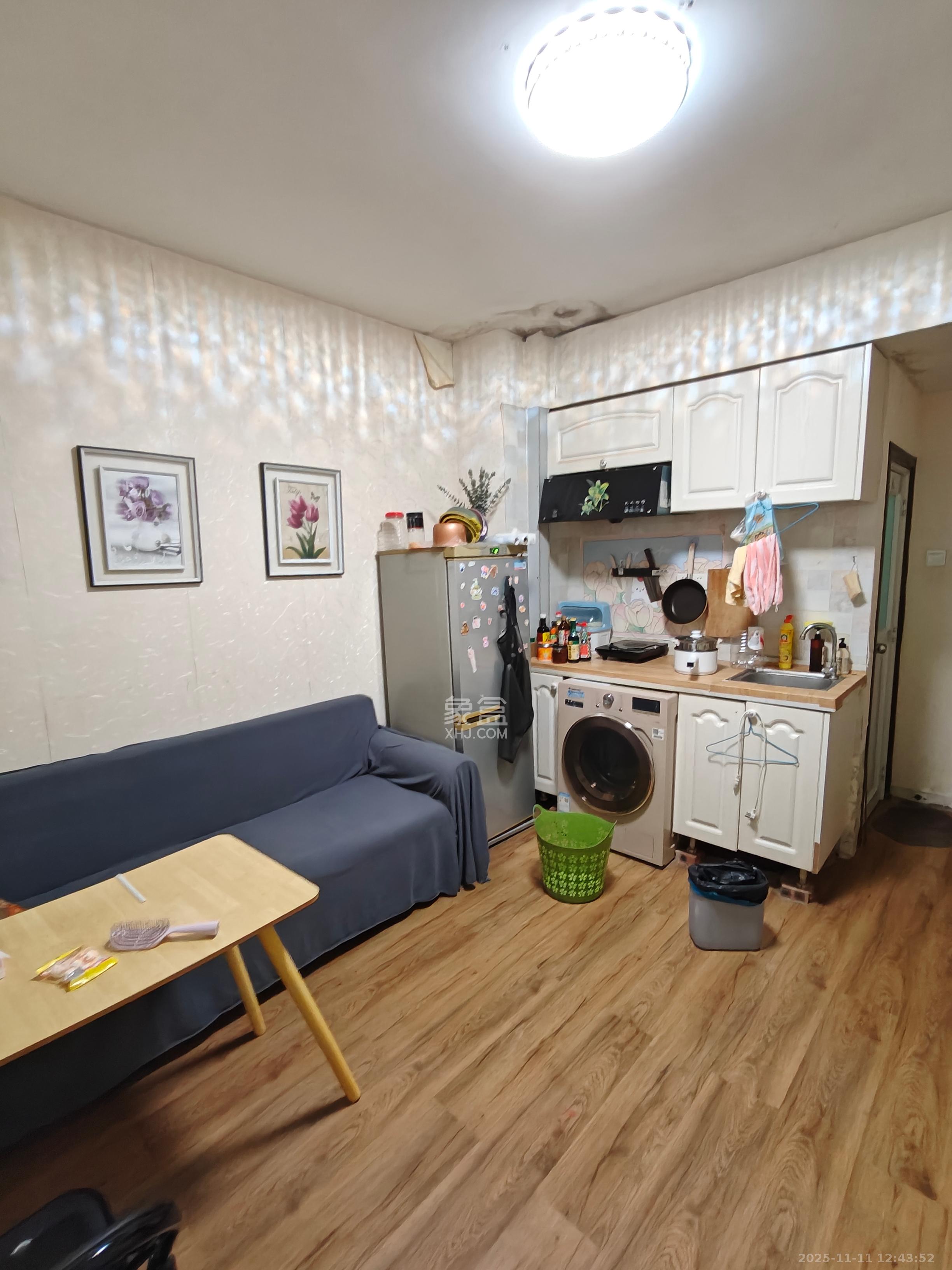 几米空间 1室1厅1卫 1400.0元/月 几米空间 1室1厅1卫 1400.0元/月室内图