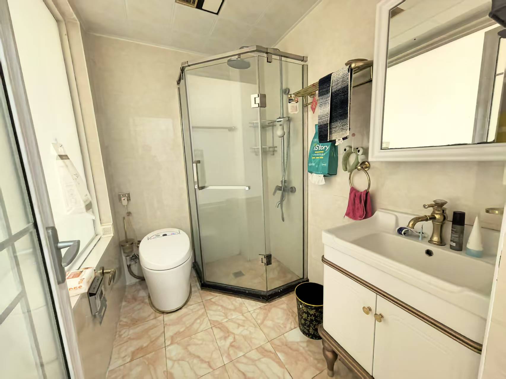 滨江花园  3室2厅2卫    49.8万