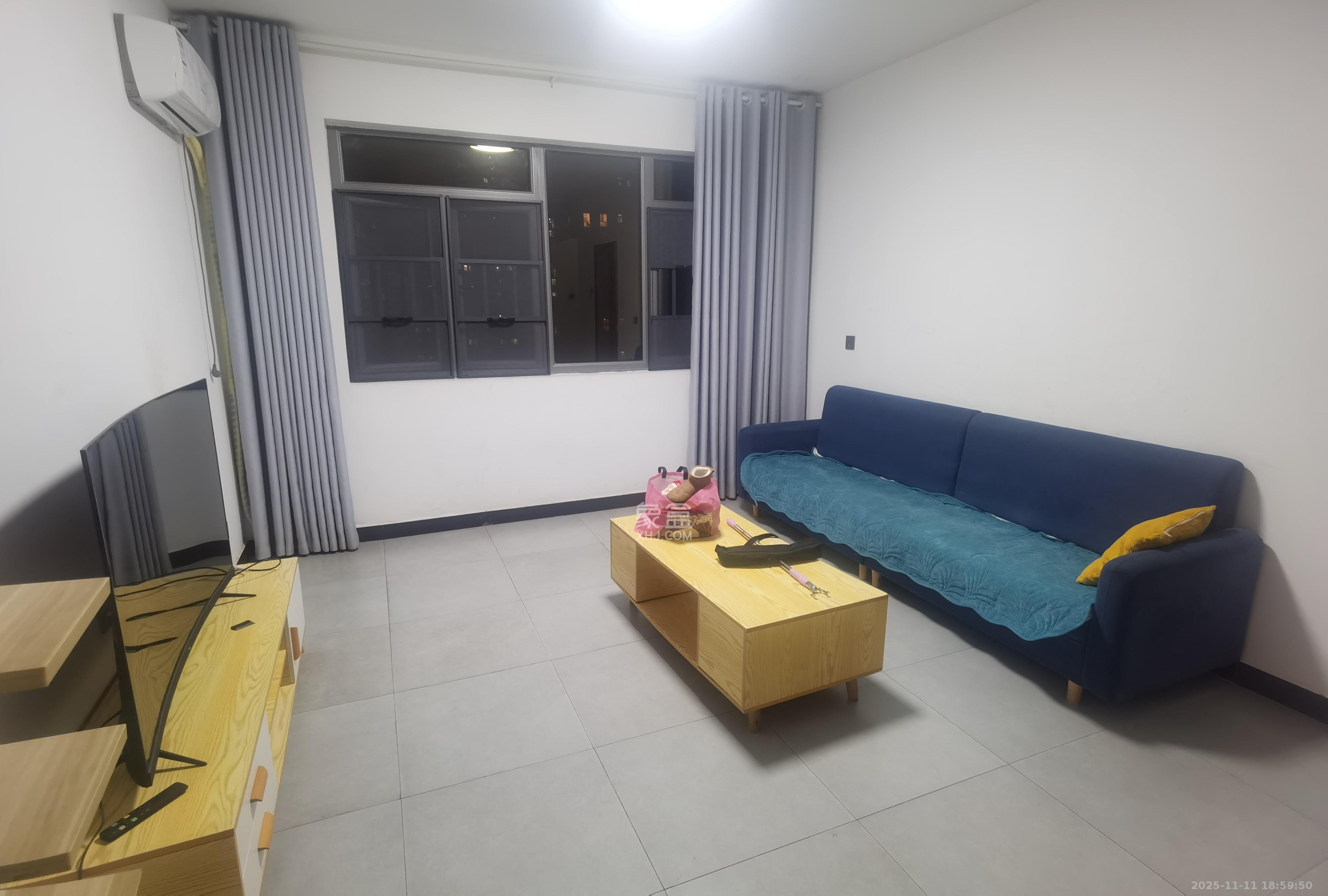 八方小区C区 3室2厅2卫 3500.0元/月 八方小区C区 3室2厅2卫 3500.0元/月室内图