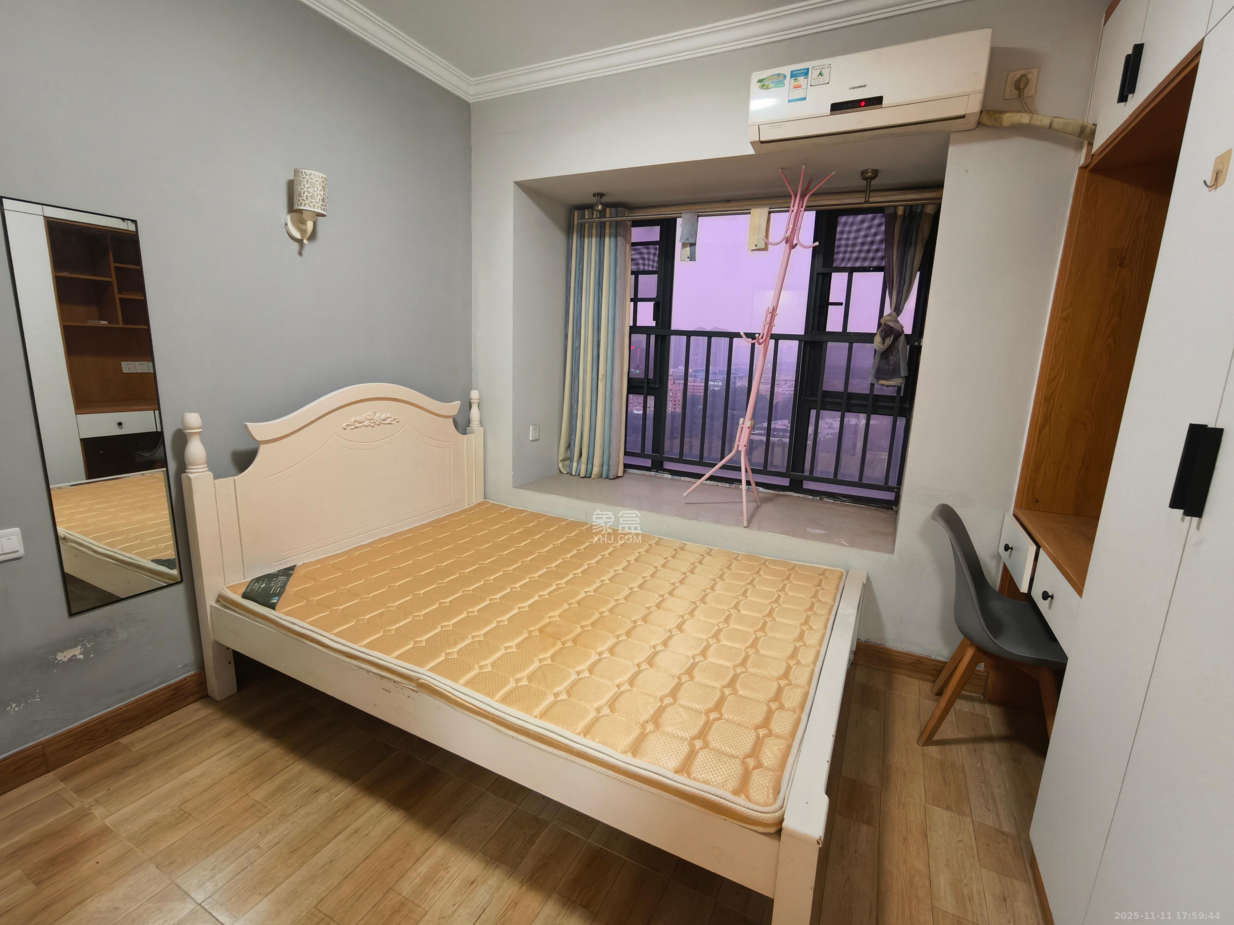 好莱城(弘德西街) 1室1厅1卫 1200.0元/月 好莱城(弘德西街) 1室1厅1卫 1200.0元/月室内图