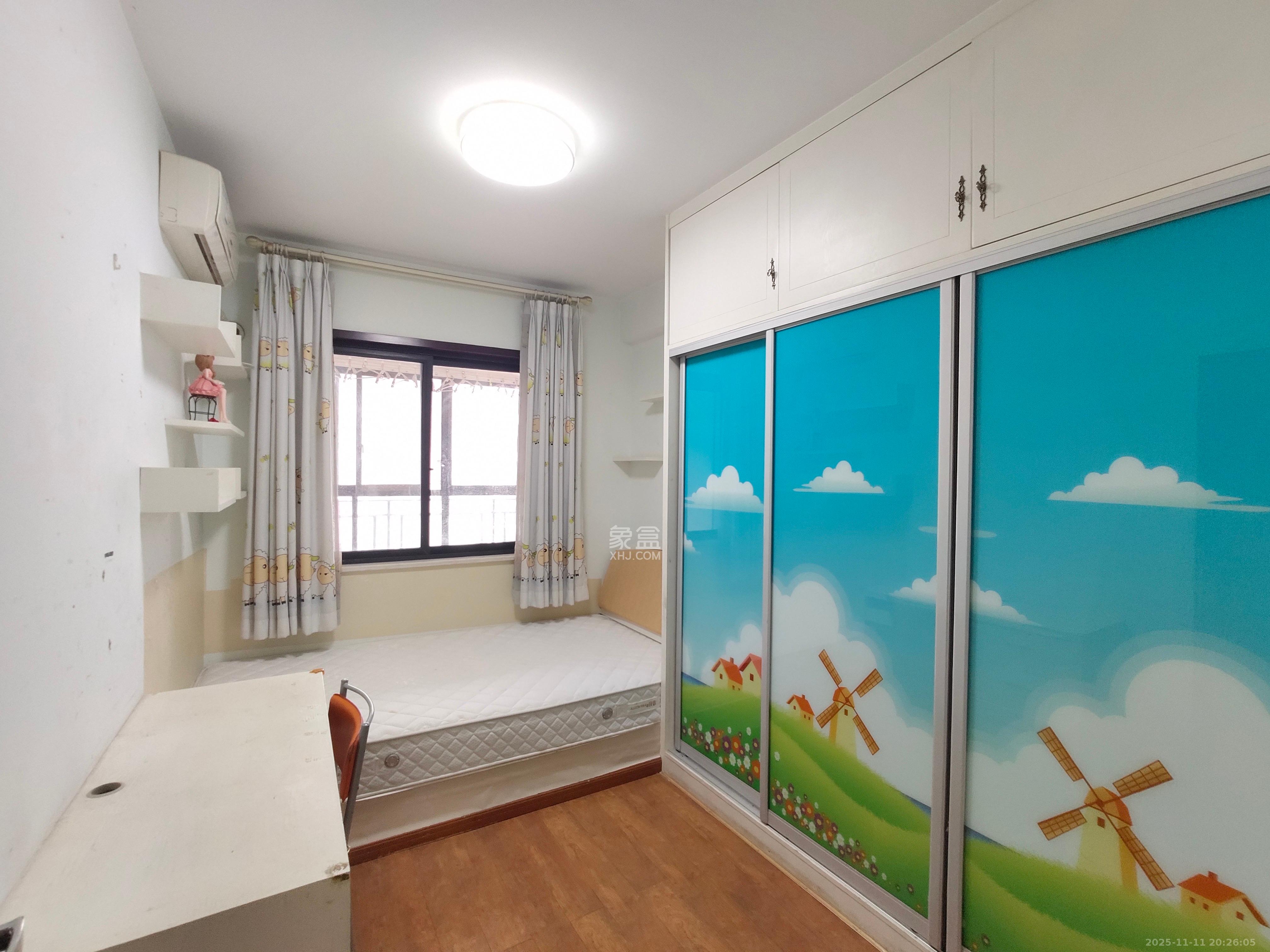 嘉宇盛世华章 3室2厅2卫 2800.0元/月 嘉宇盛世华章 3室2厅2卫 2800.0元/月室内图