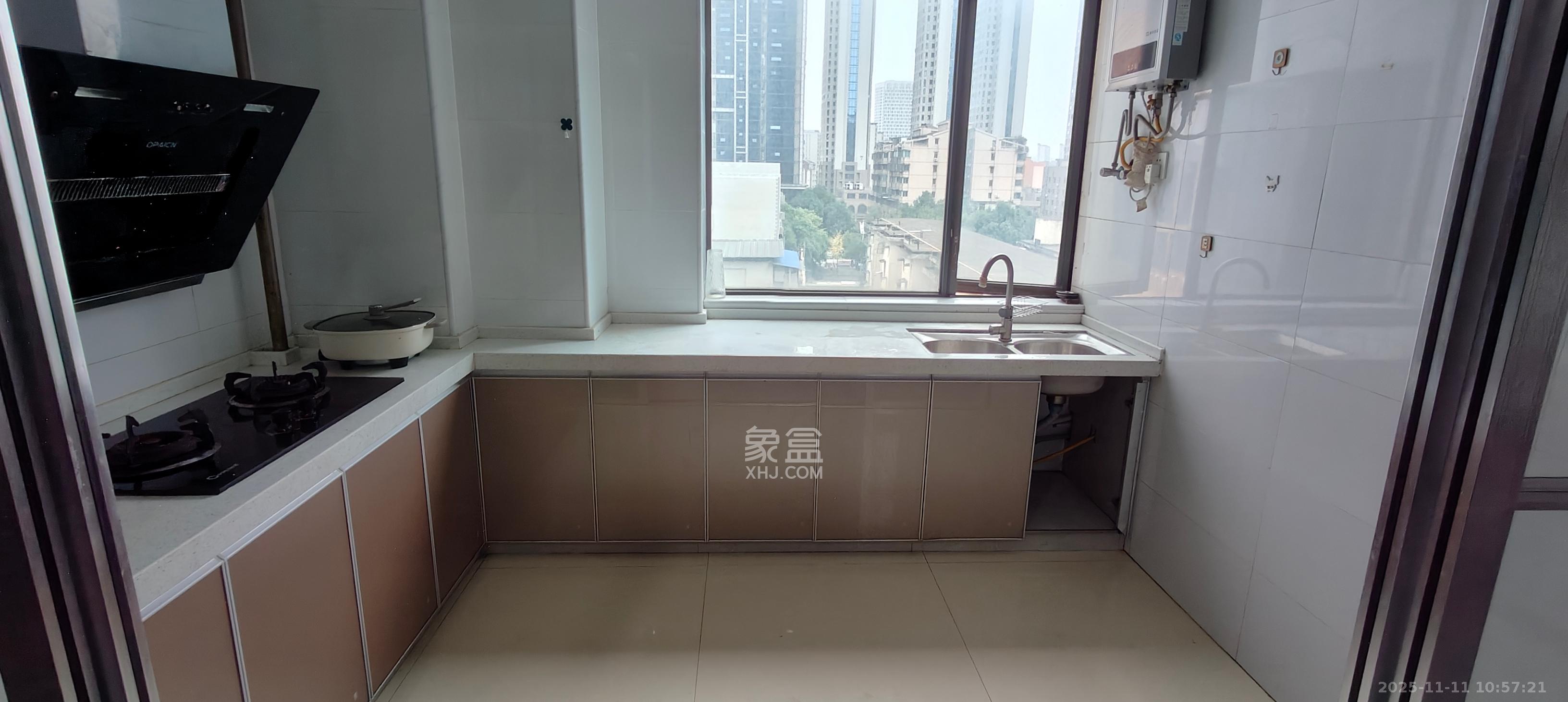 名富公寓  2室2厅1卫    2300.0元/月室内图