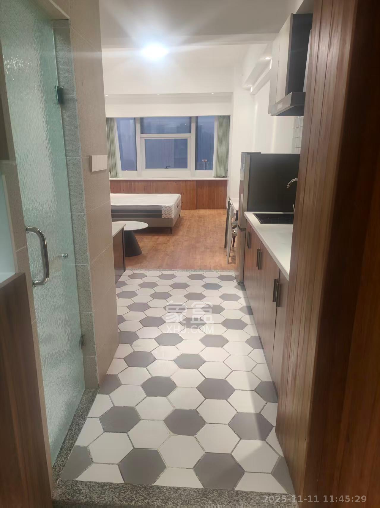 宇成开福广场  1室1厅1卫    1700.0元/月室内图