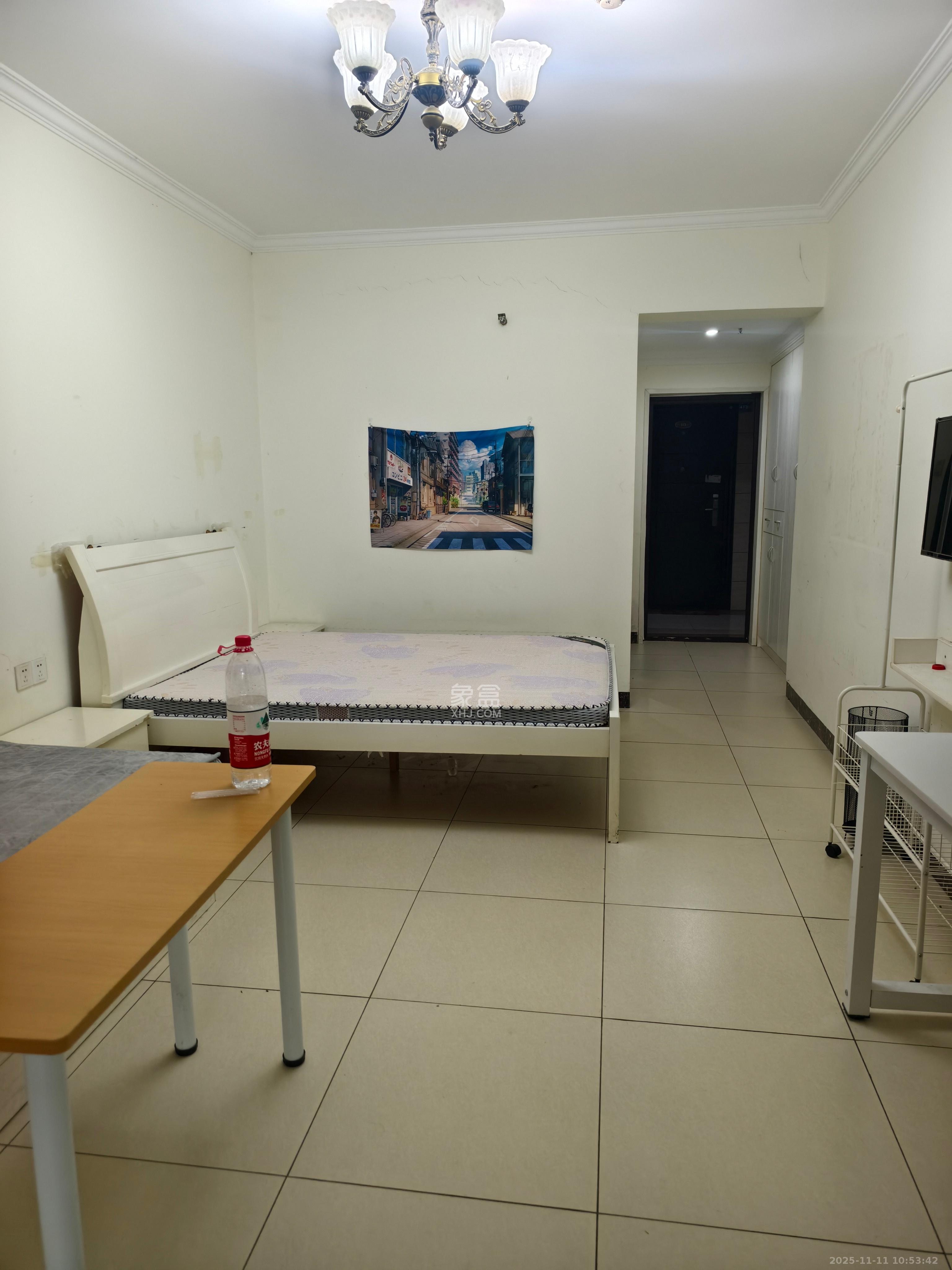 蓝湾国际广场  1室1厅1卫    1500.0元/月室内图