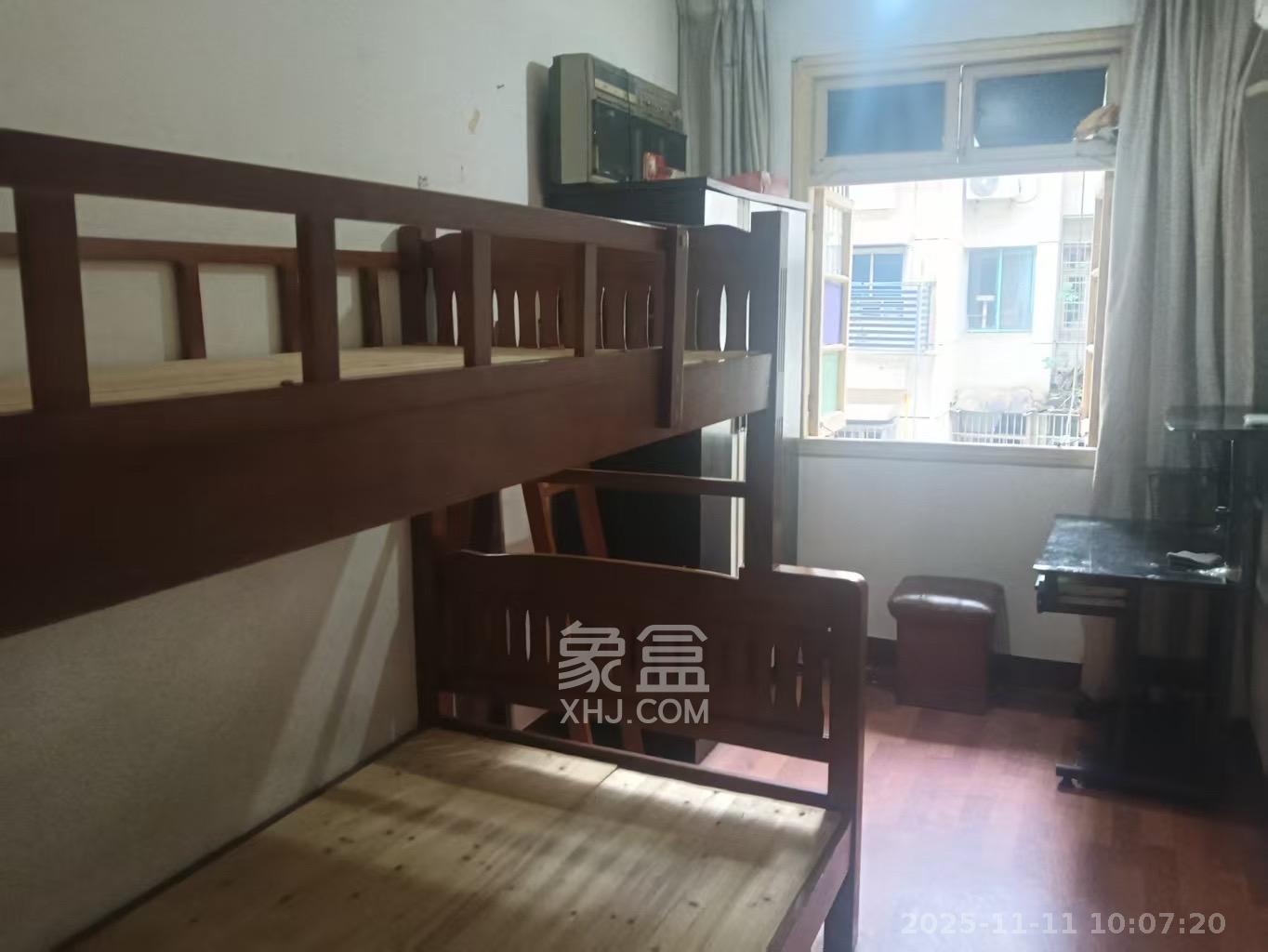 楚湘街一条巷散盘  2室1厅1卫    1400.0元/月室内图