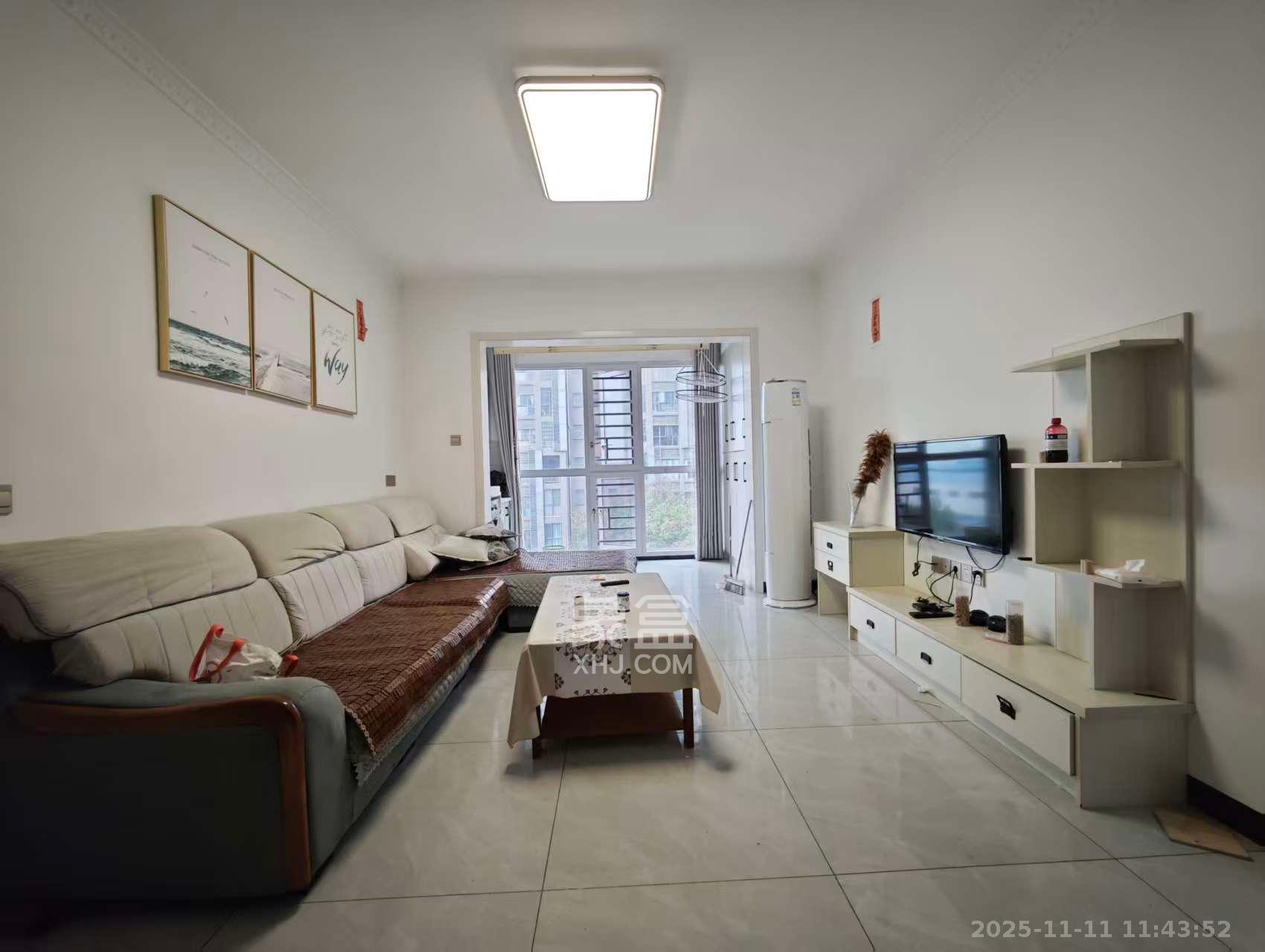 新景未来城  2室2厅2卫    1400.0元/月室内图