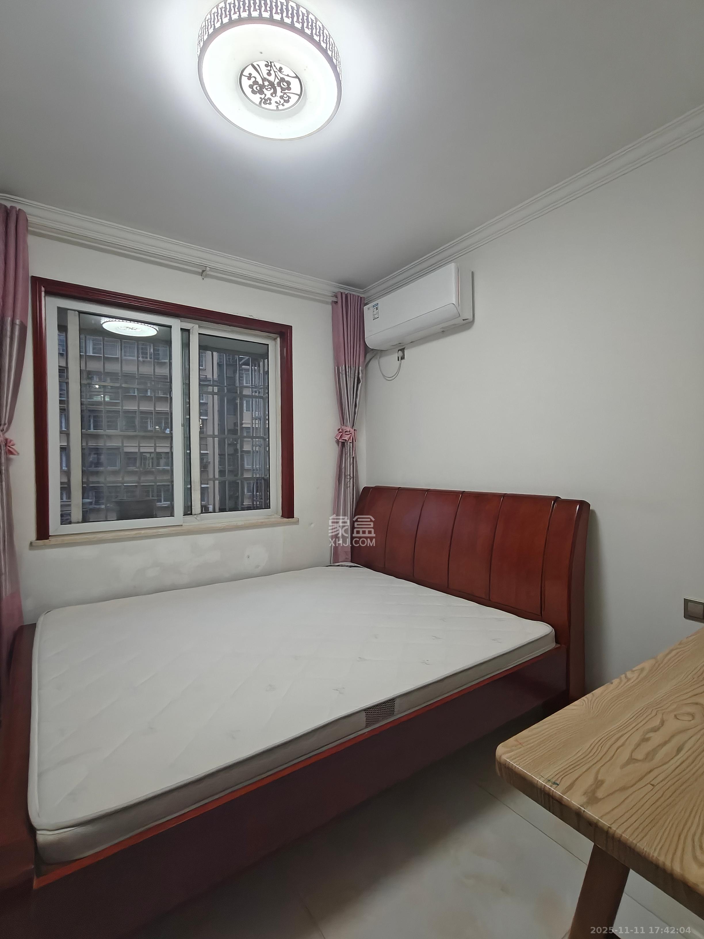 星城新宇黎雅苑  3室2厅2卫    2500.0元/月室内图