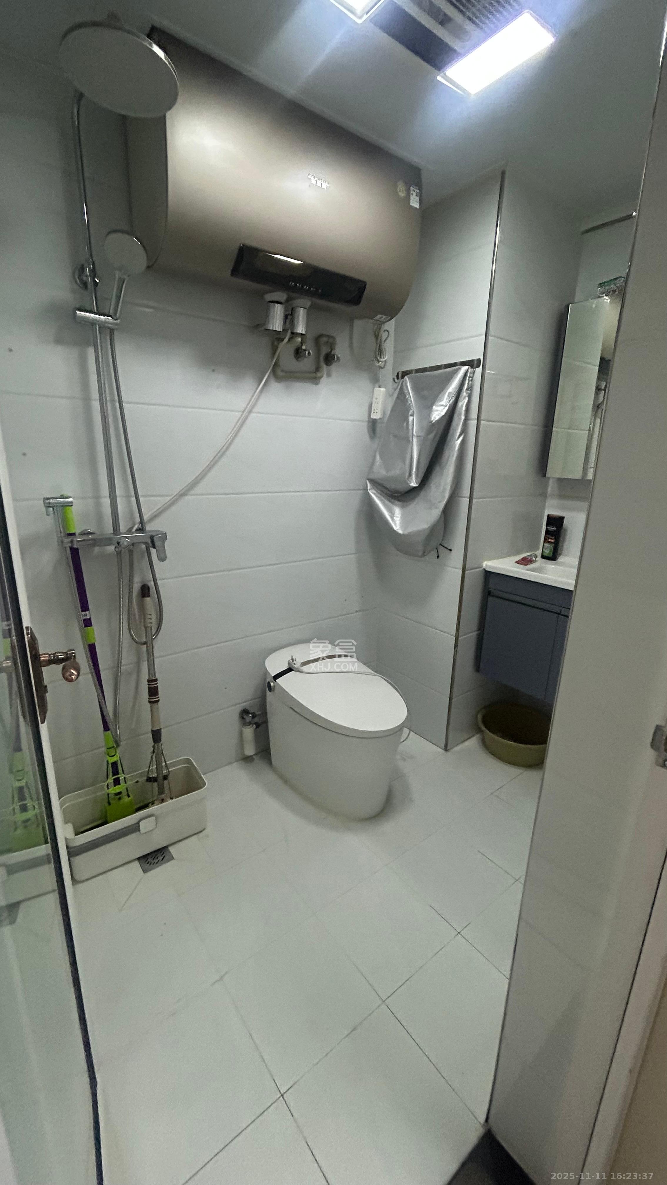 五矿紫湖香醍 1室1厅1卫 1200.0元/月 五矿紫湖香醍 1室1厅1卫 1200.0元/月室内图