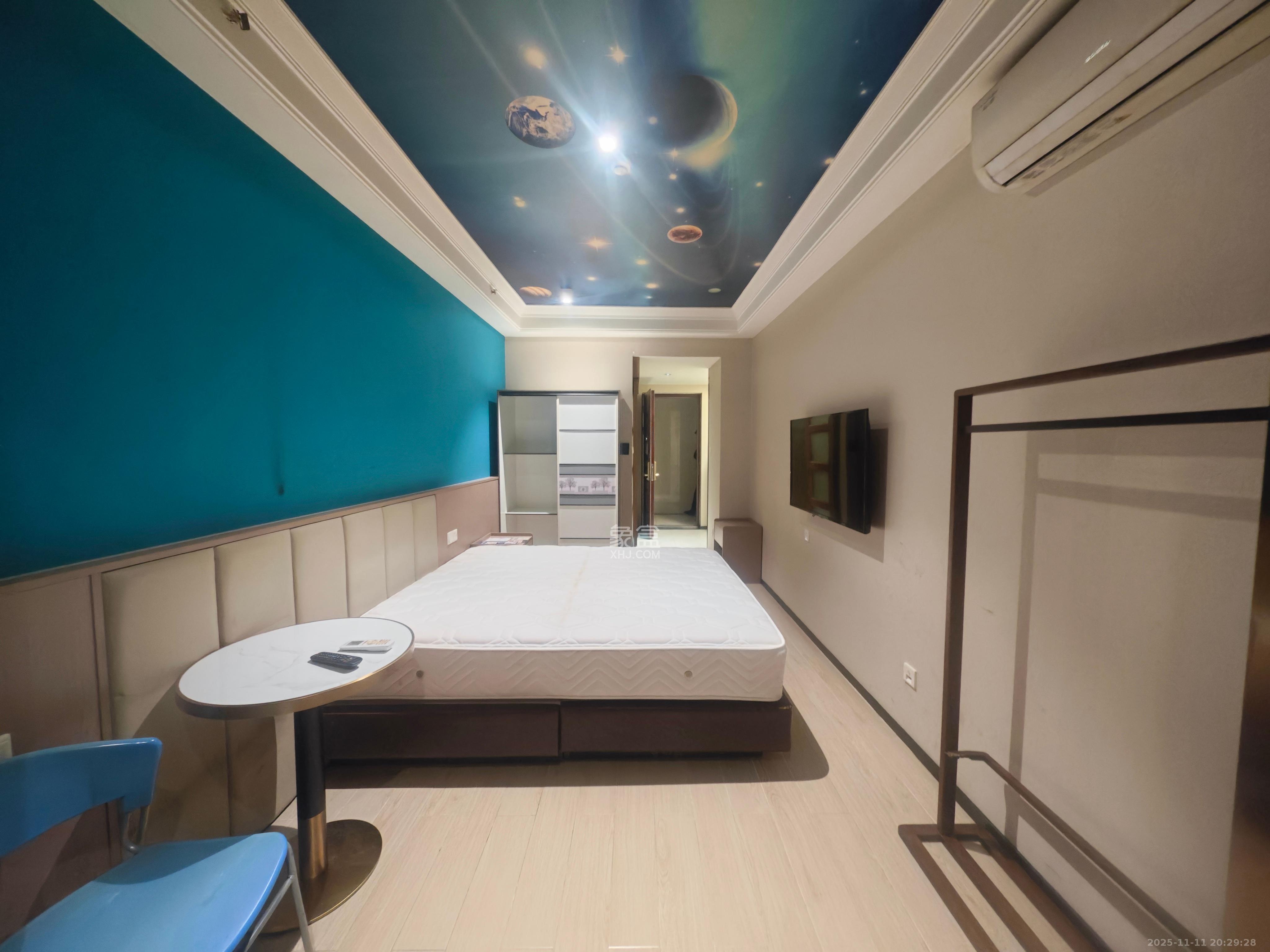 中海梅溪湖壹号 1室1厅1卫 1600.0元/月 中海梅溪湖壹号 1室1厅1卫 1600.0元/月室内图