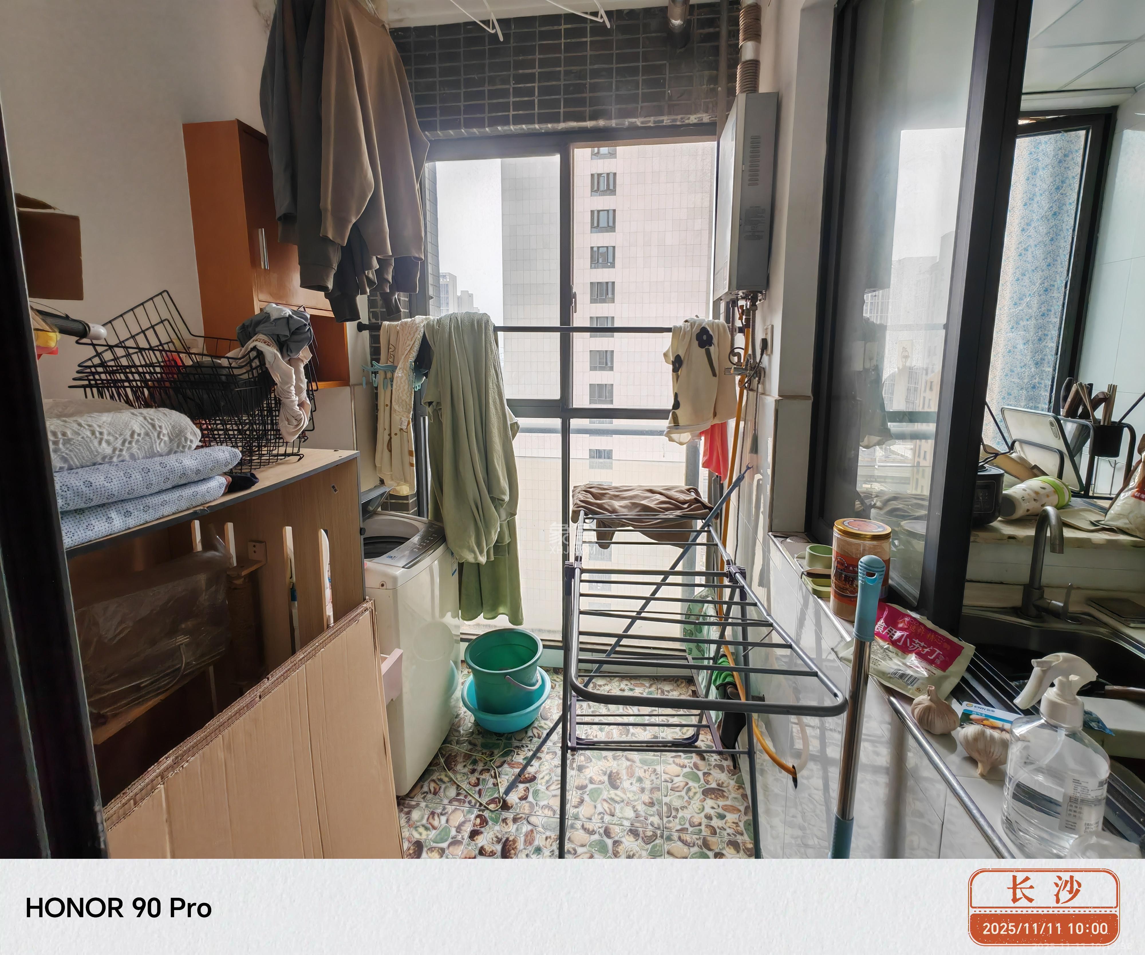 中城丽景香山园 1室1厅1卫 1500.0元/月 中城丽景香山园 1室1厅1卫 1500.0元/月室内图