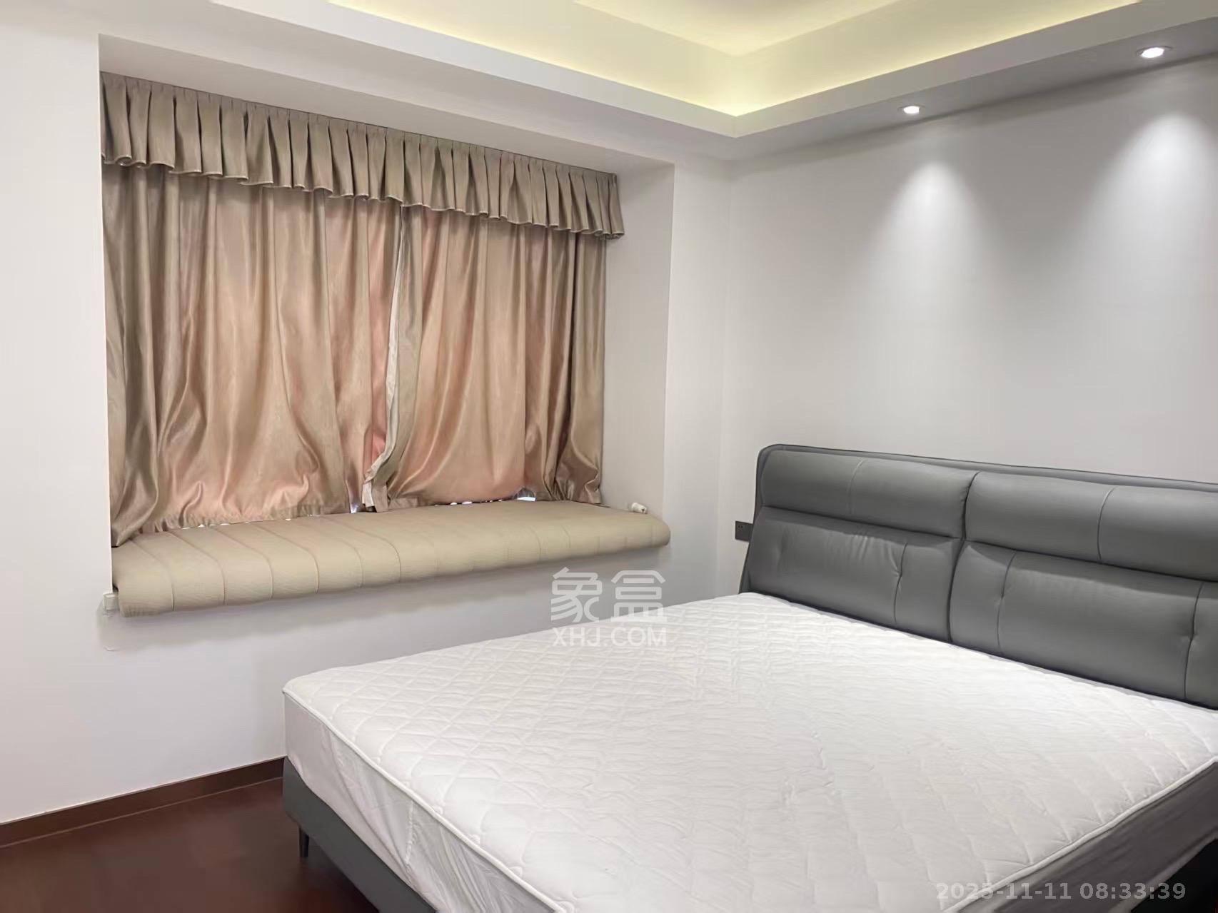 梅溪悦章  4室2厅2卫    4000.0元/月室内图