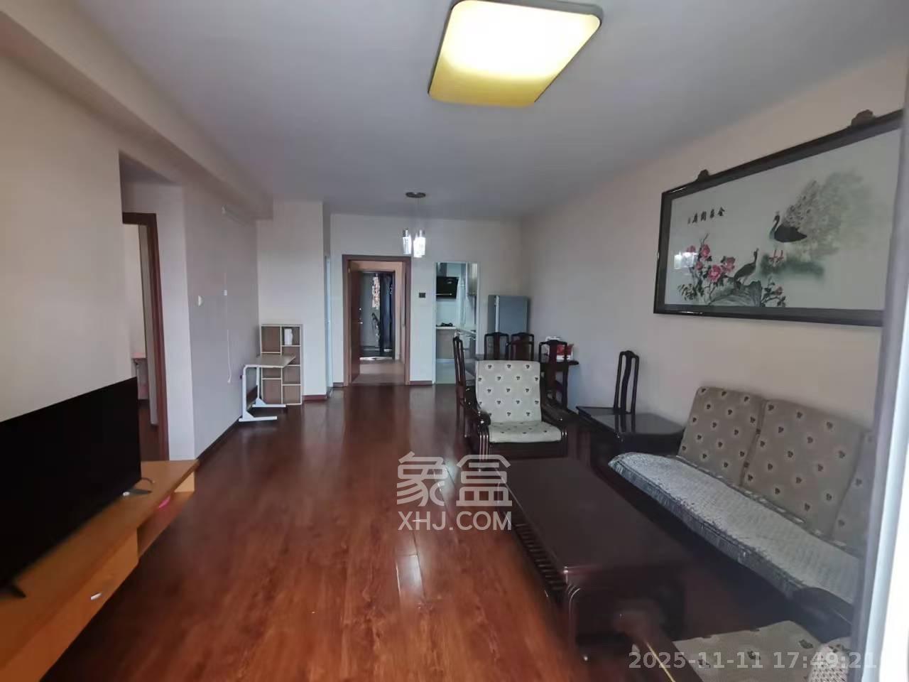 湘域城邦（湘域国际中心）  2室1厅1卫    3200.0元/月