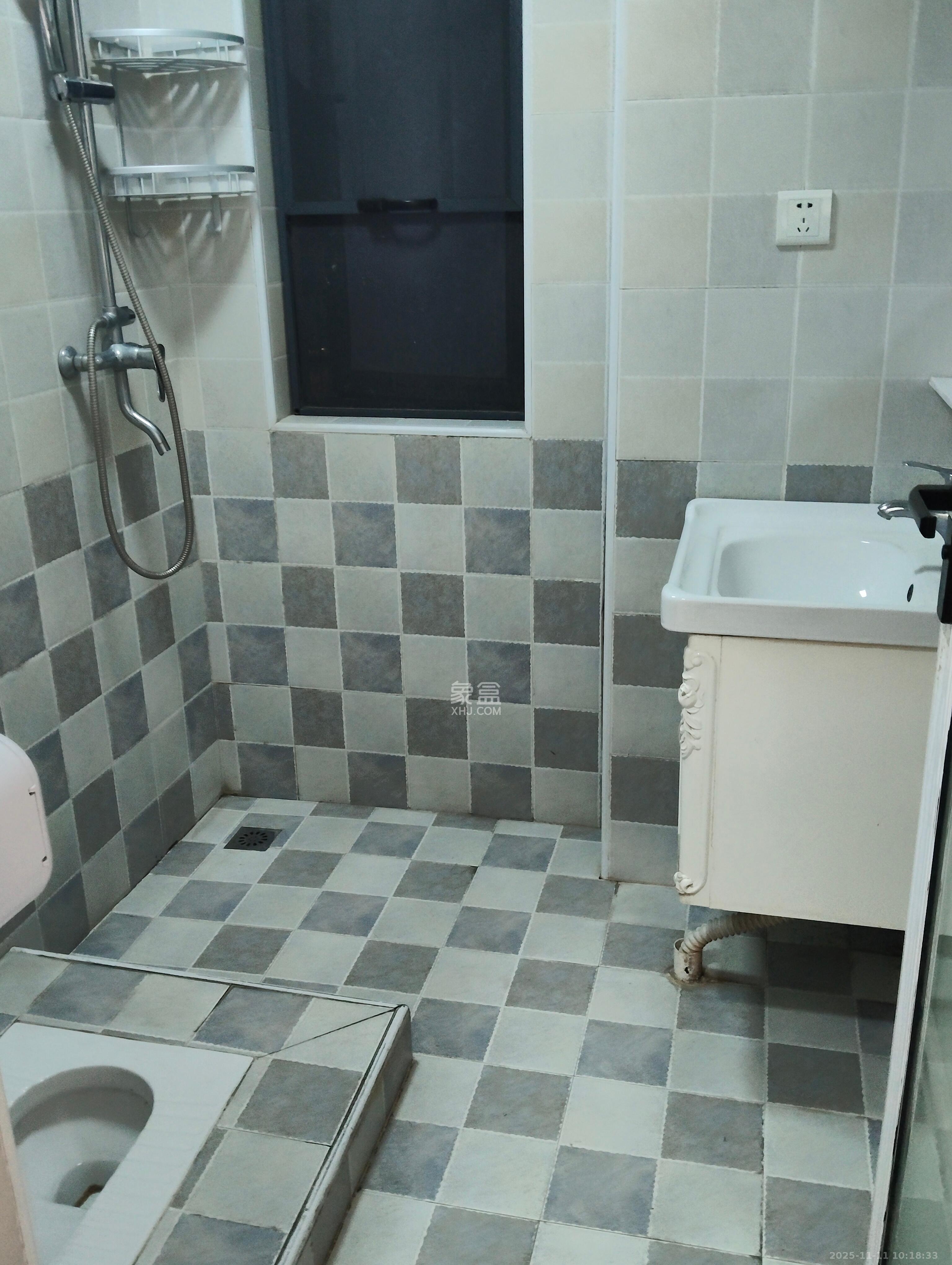 好莱城(弘德西街) 1室0厅0卫 2000.0元/月 好莱城(弘德西街) 1室0厅0卫 2000.0元/月室内图