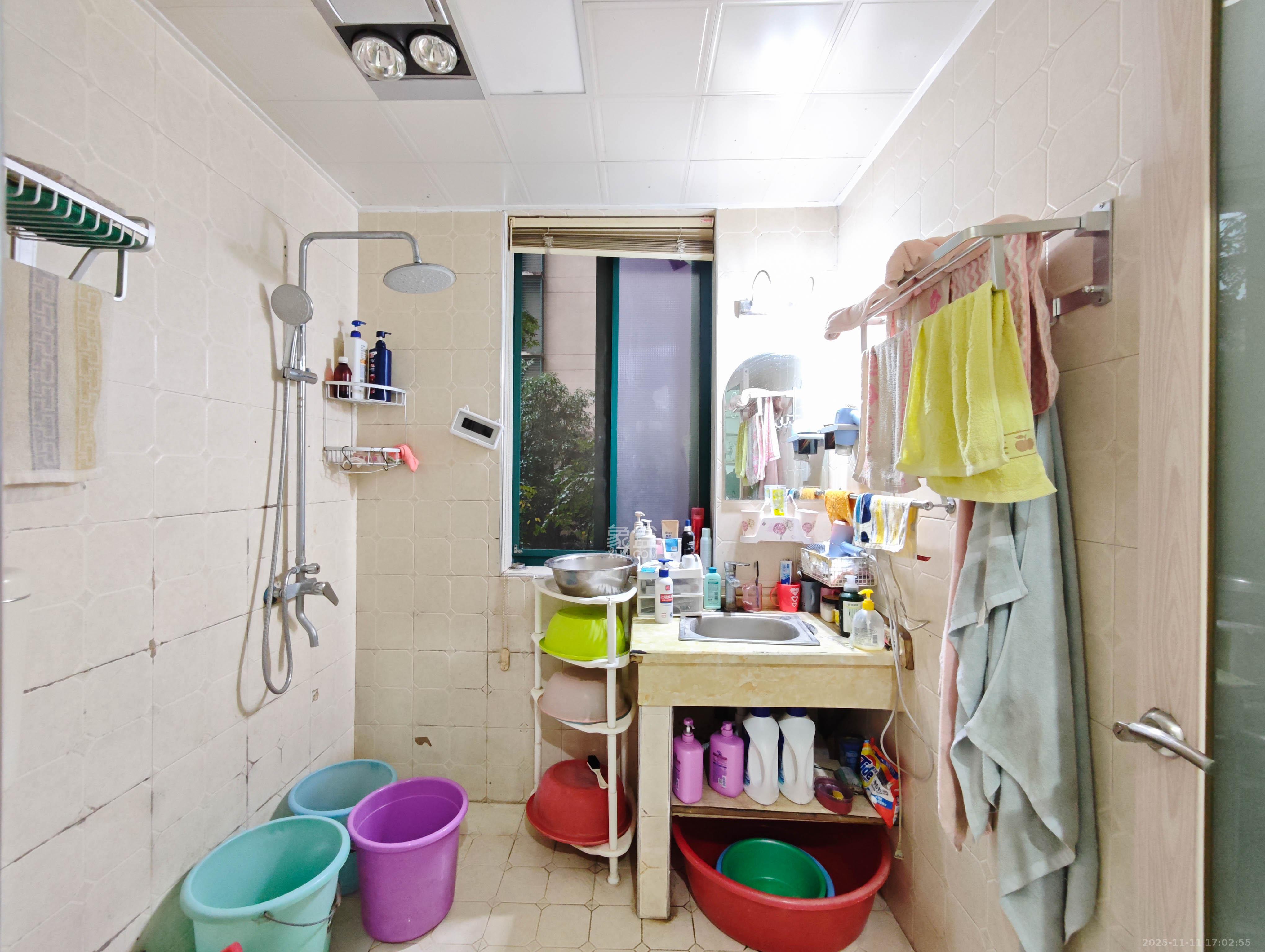 华盛世纪新城 2室2厅1卫 70.0万 华盛世纪新城 2室2厅1卫 70.0万其他