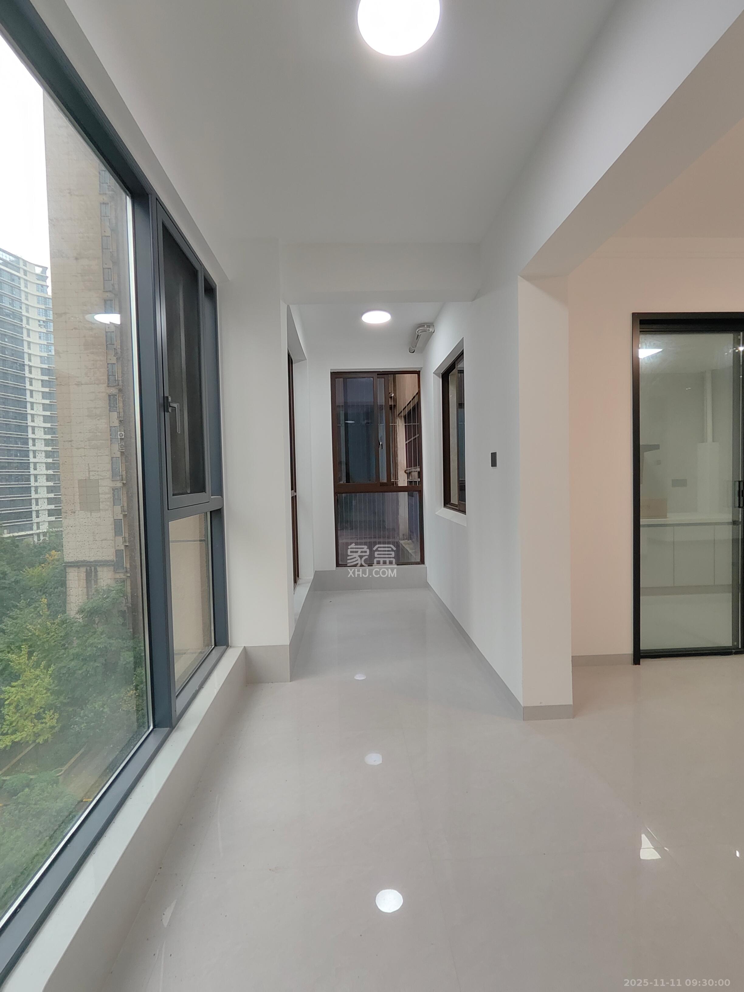 星月绿洲  1室0厅0卫    2400.0元/月