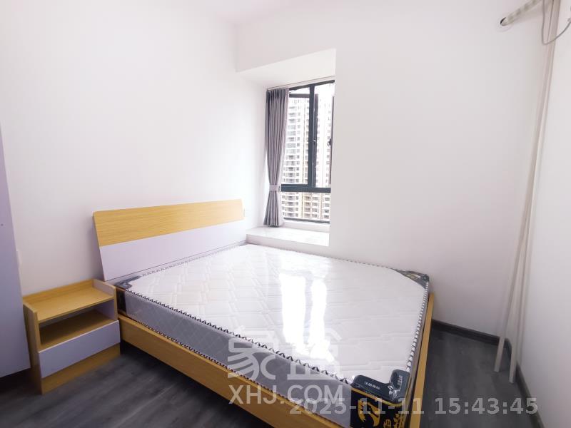 长房东旭国际 4室2厅2卫 3500.0元/月 长房东旭国际 4室2厅2卫 3500.0元/月室内图