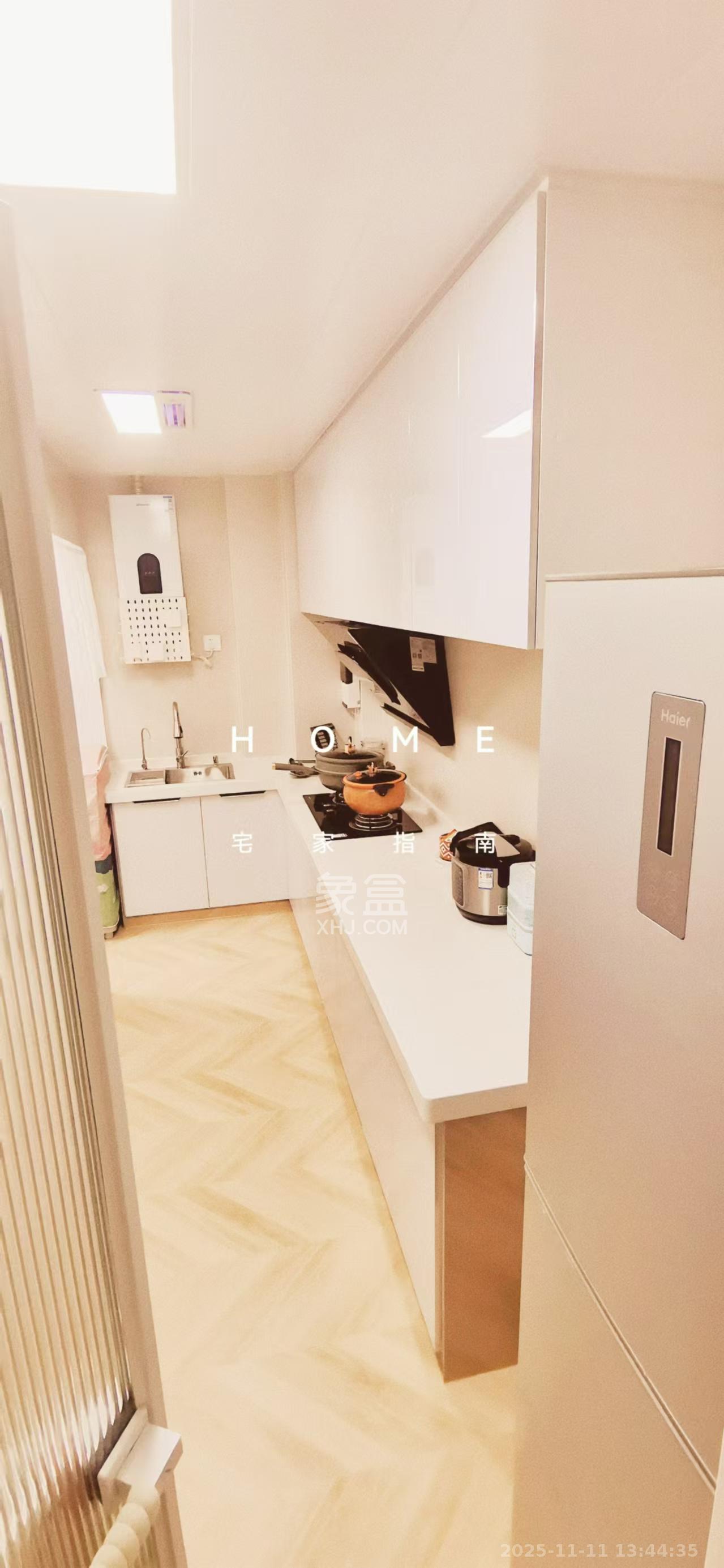 东岸梅园小区  1室0厅0卫    2600.0元/月室内图