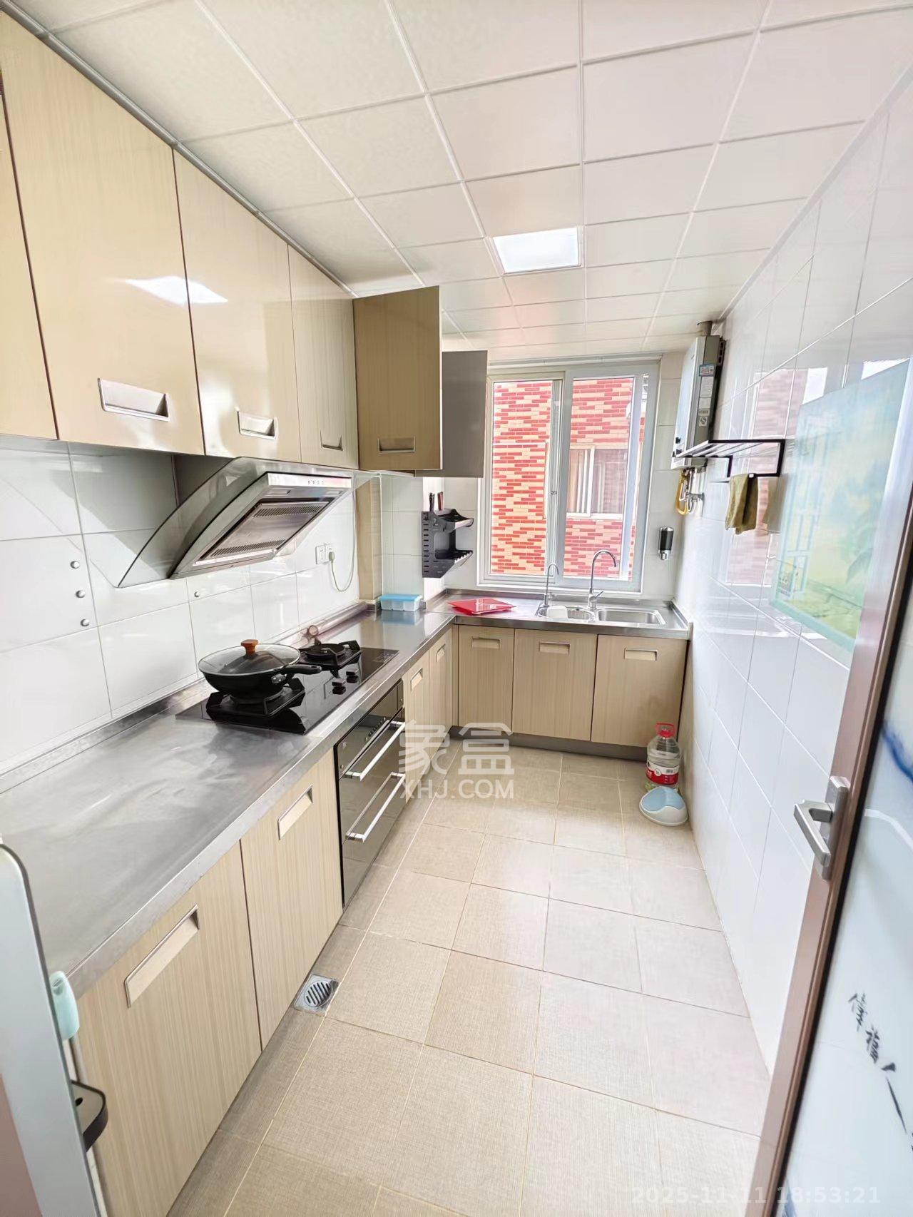 明星村 2室2厅2卫 2800.0元/月 明星村 2室2厅2卫 2800.0元/月室内图