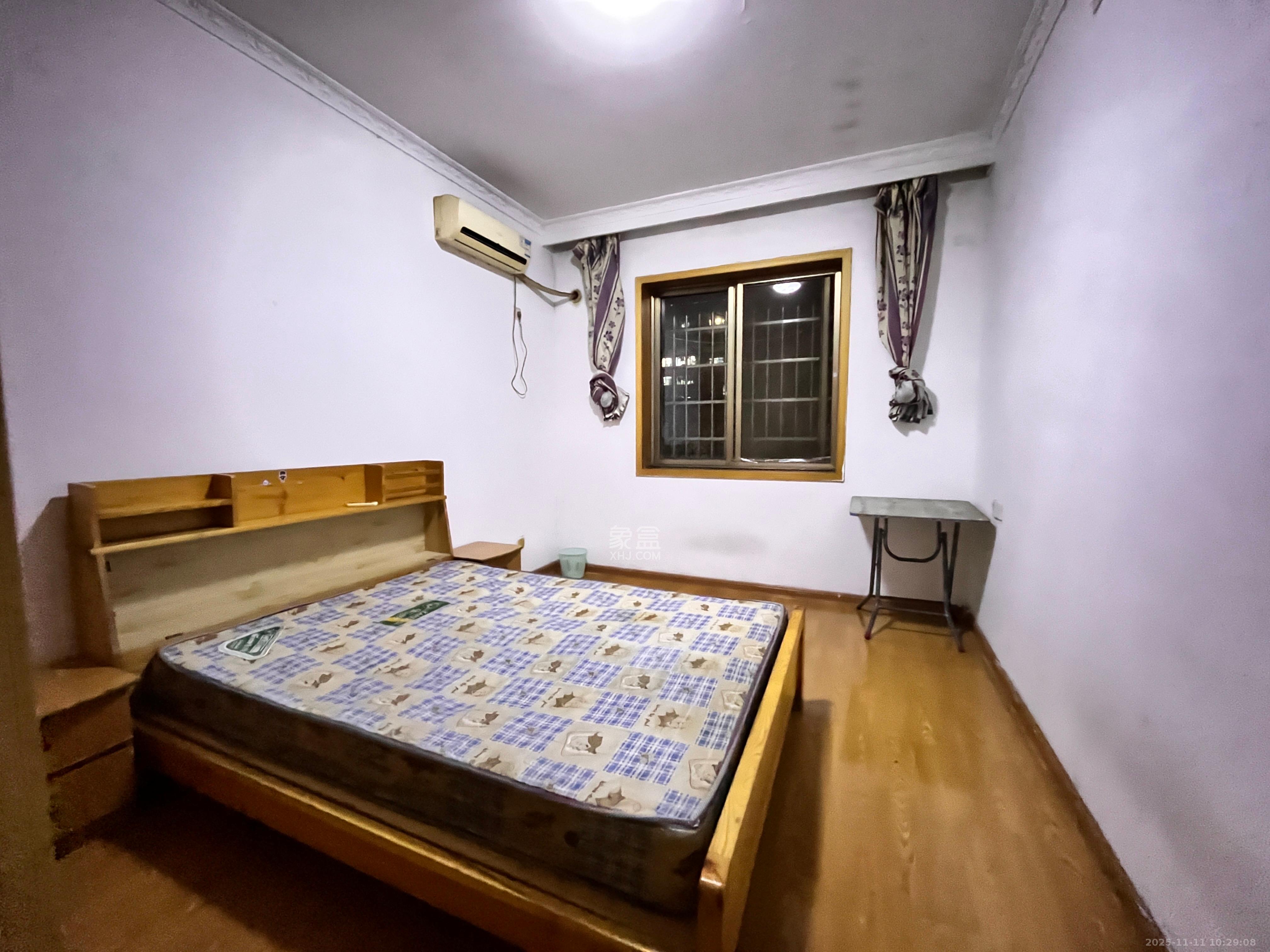 芙蓉区规划局宿舍  2室2厅1卫    1600.0元/月室内图