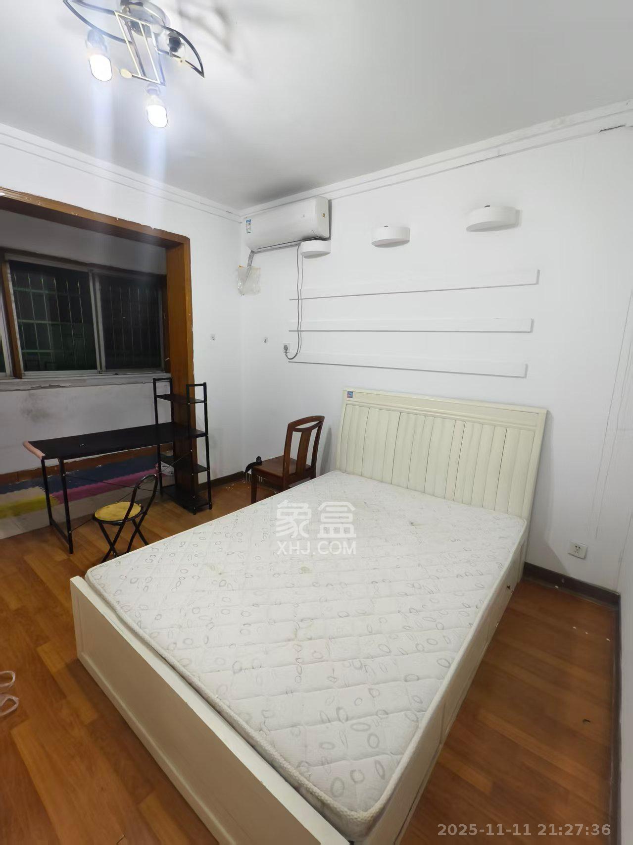 佳远小区(汽车西站) 2室2厅1卫 1400.0元/月 佳远小区(汽车西站) 2室2厅1卫 1400.0元/月室内图