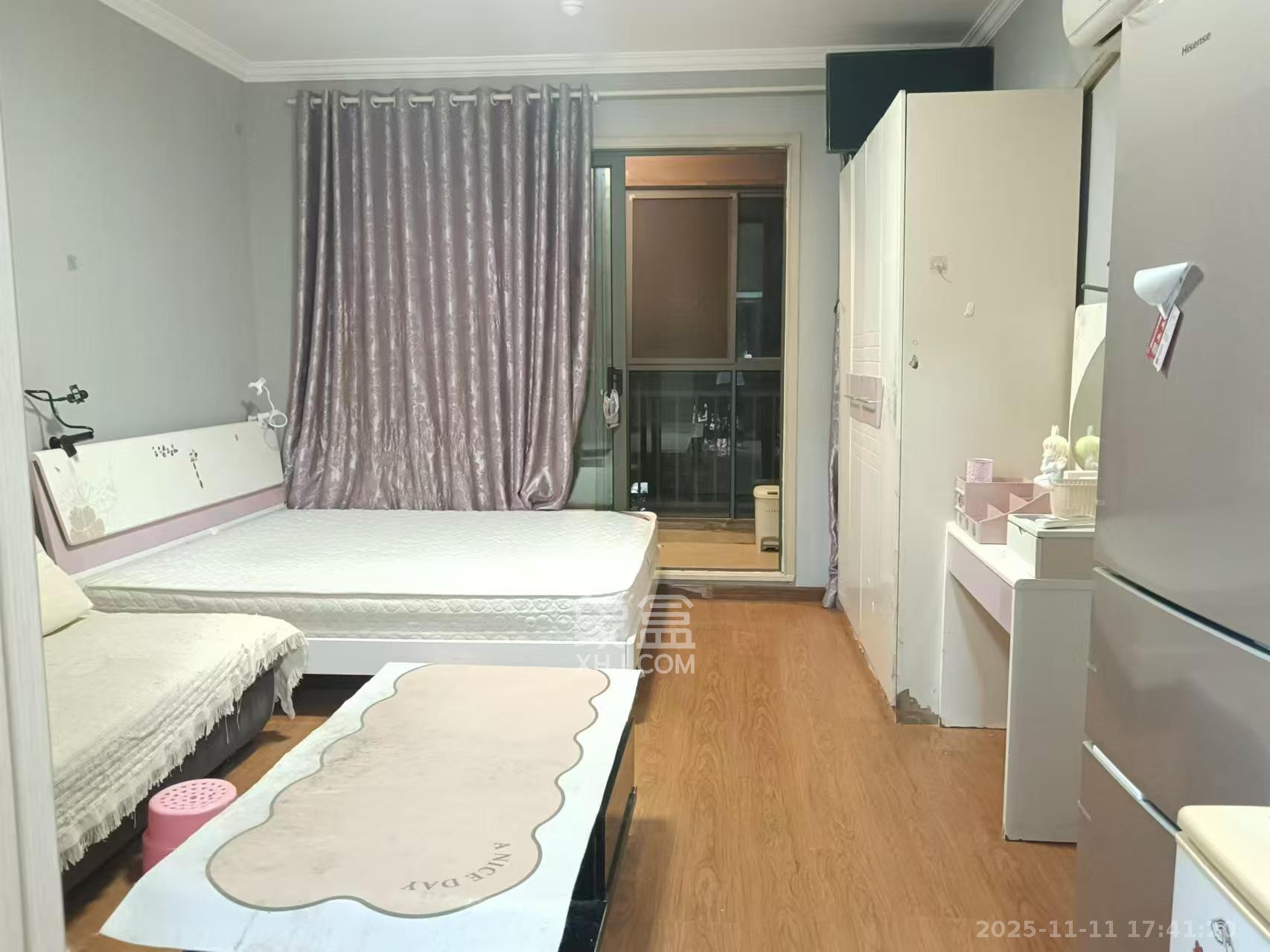 花漾年华（桂花园）  1室1厅1卫    1200.0元/月