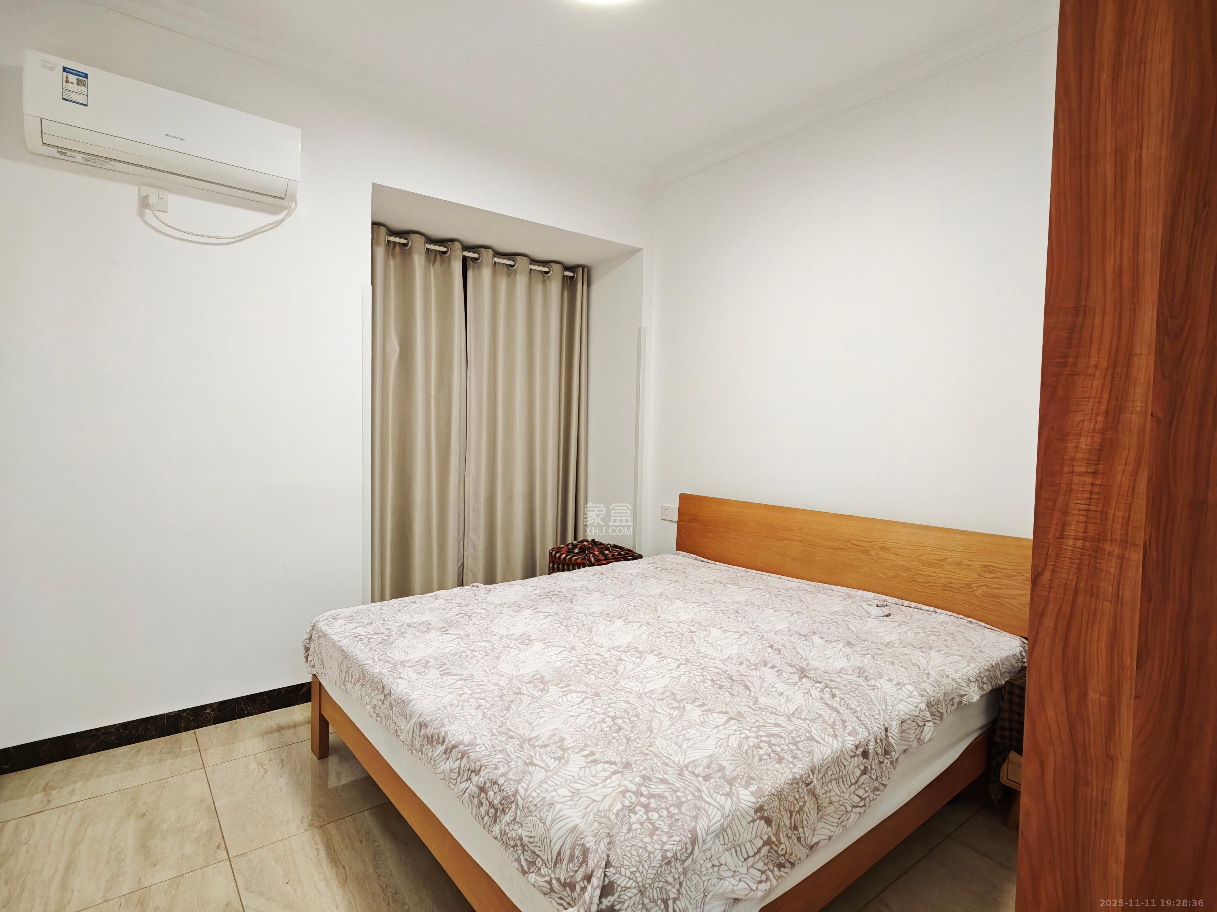 五矿万境水岸五期（五矿万境水岸文苑）  2室2厅1卫    2400.0元/月室内图