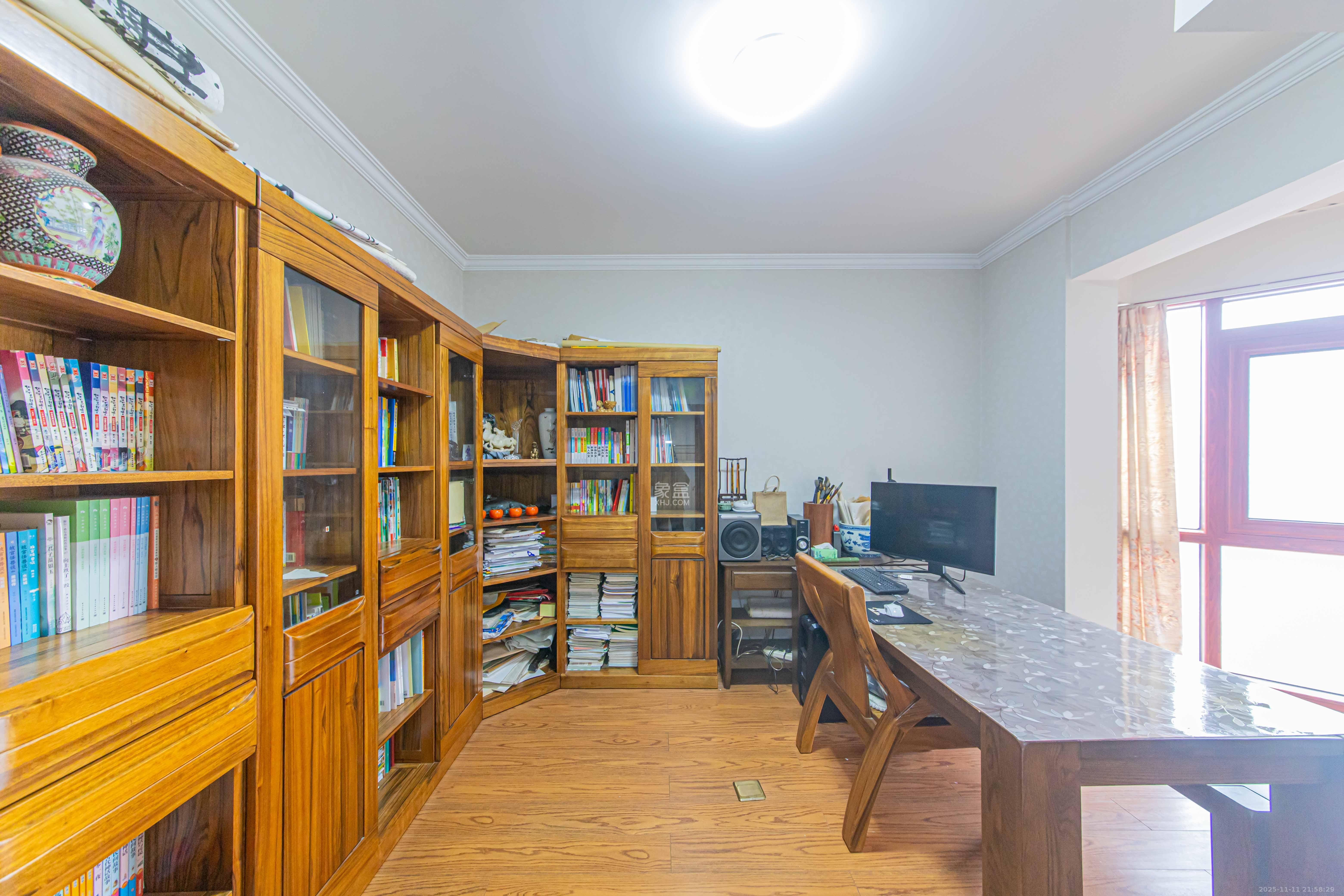 现代雅境园  2室2厅1卫    130.0万卧室