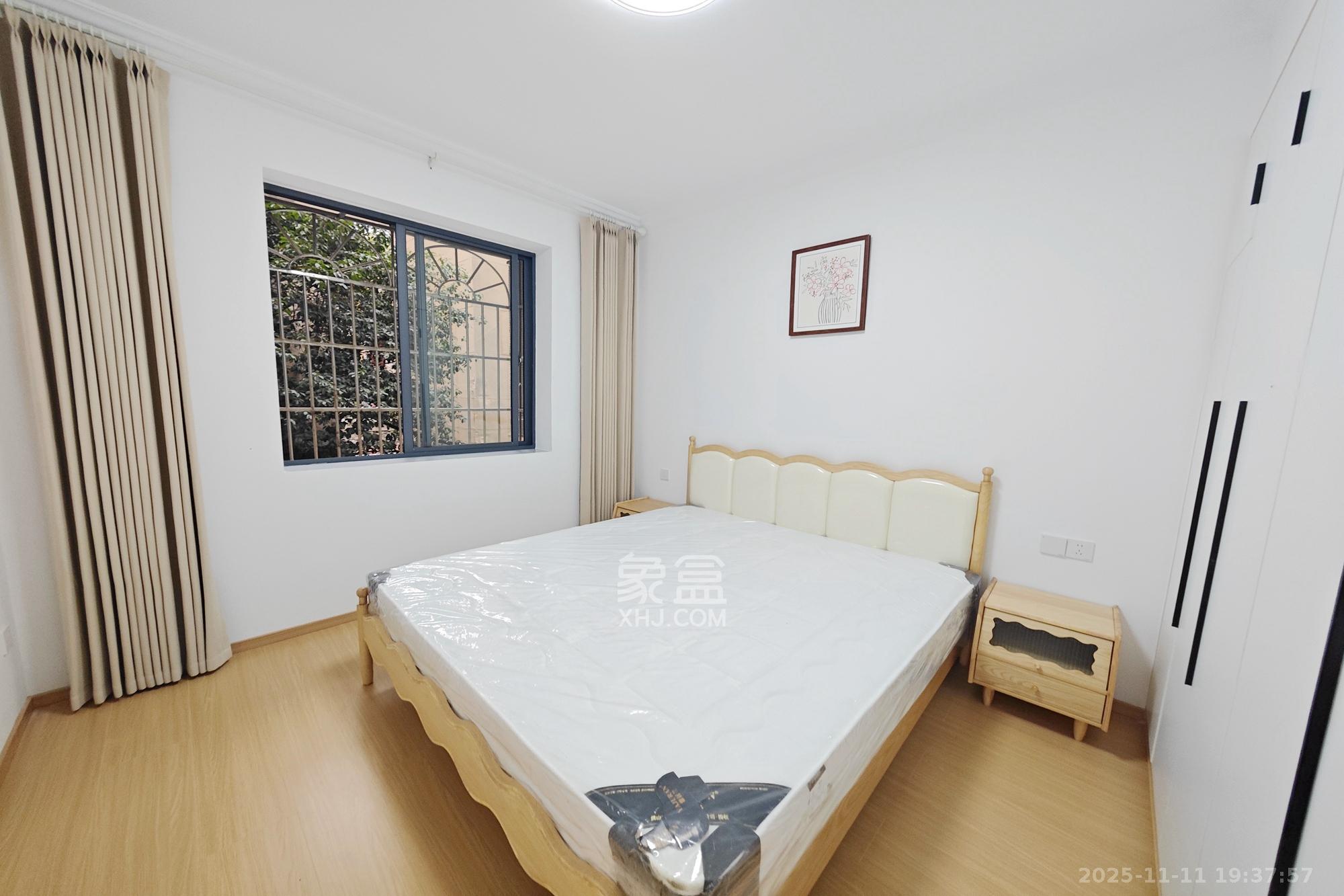 长重机械厂宿舍 2室2厅1卫 46.8万 长重机械厂宿舍 2室2厅1卫 46.8万卧室