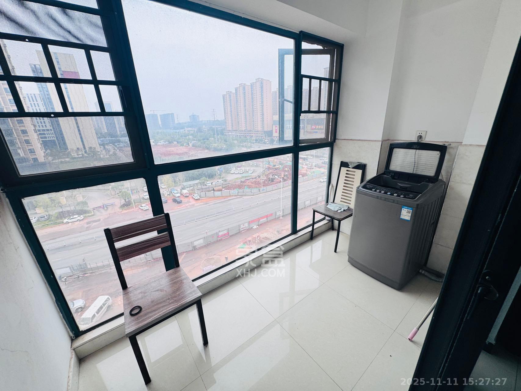 创世纪广场  2室1厅1卫    1650.0元/月