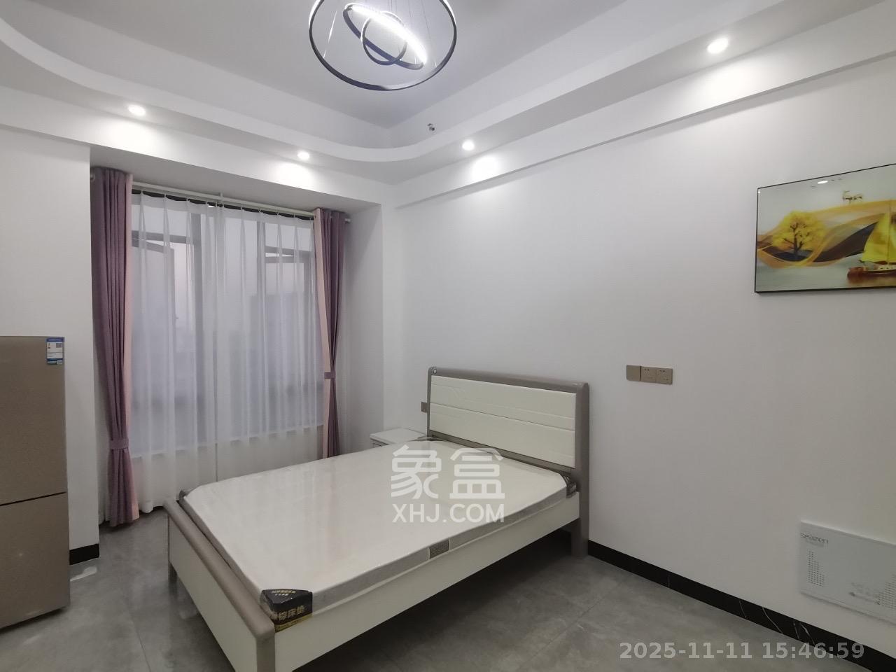 长沙高铁吾悦广场  1室1厅1卫    1500.0元/月室内图