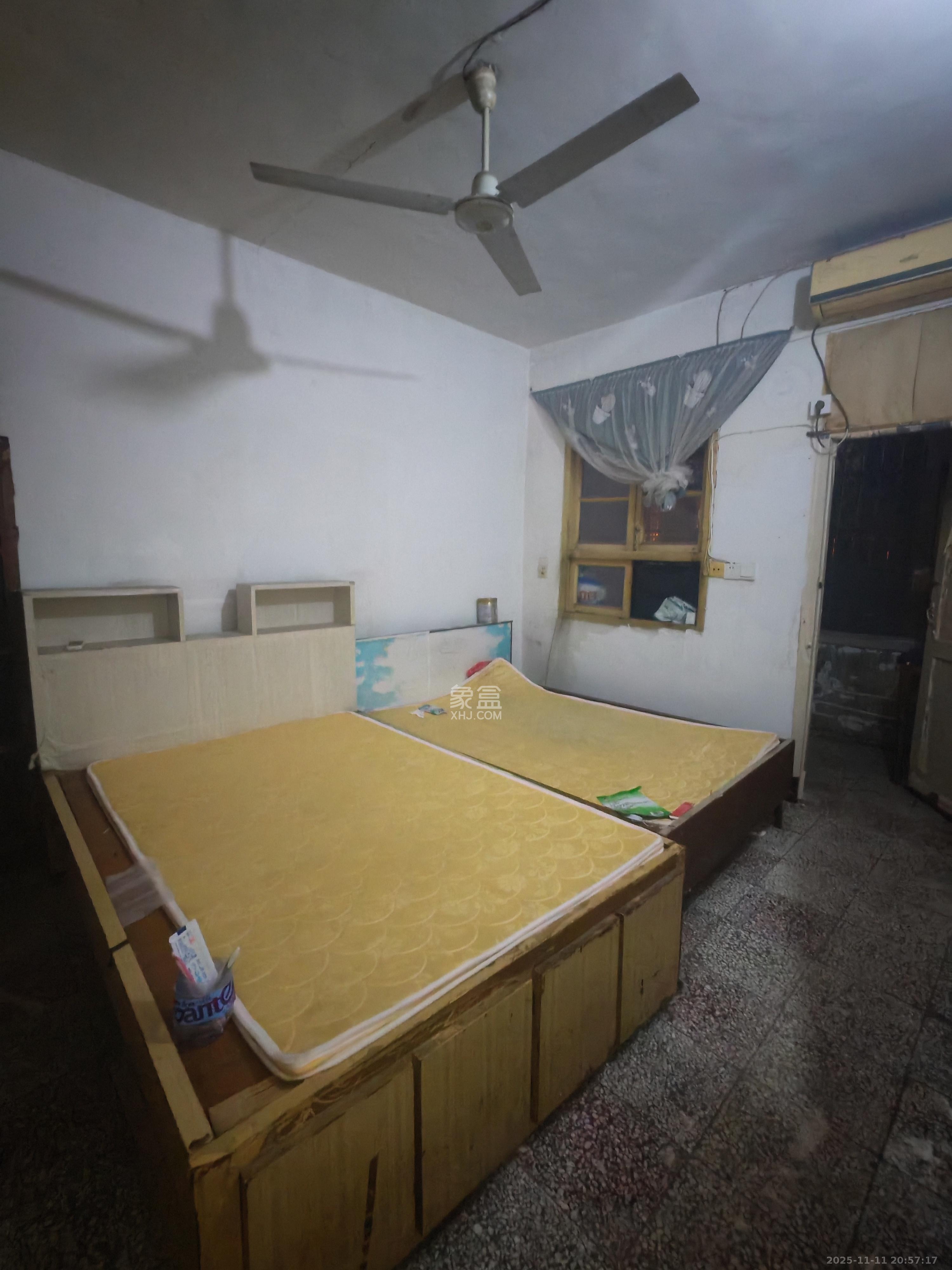 向韶村  1室0厅0卫    1200.0元/月室内图