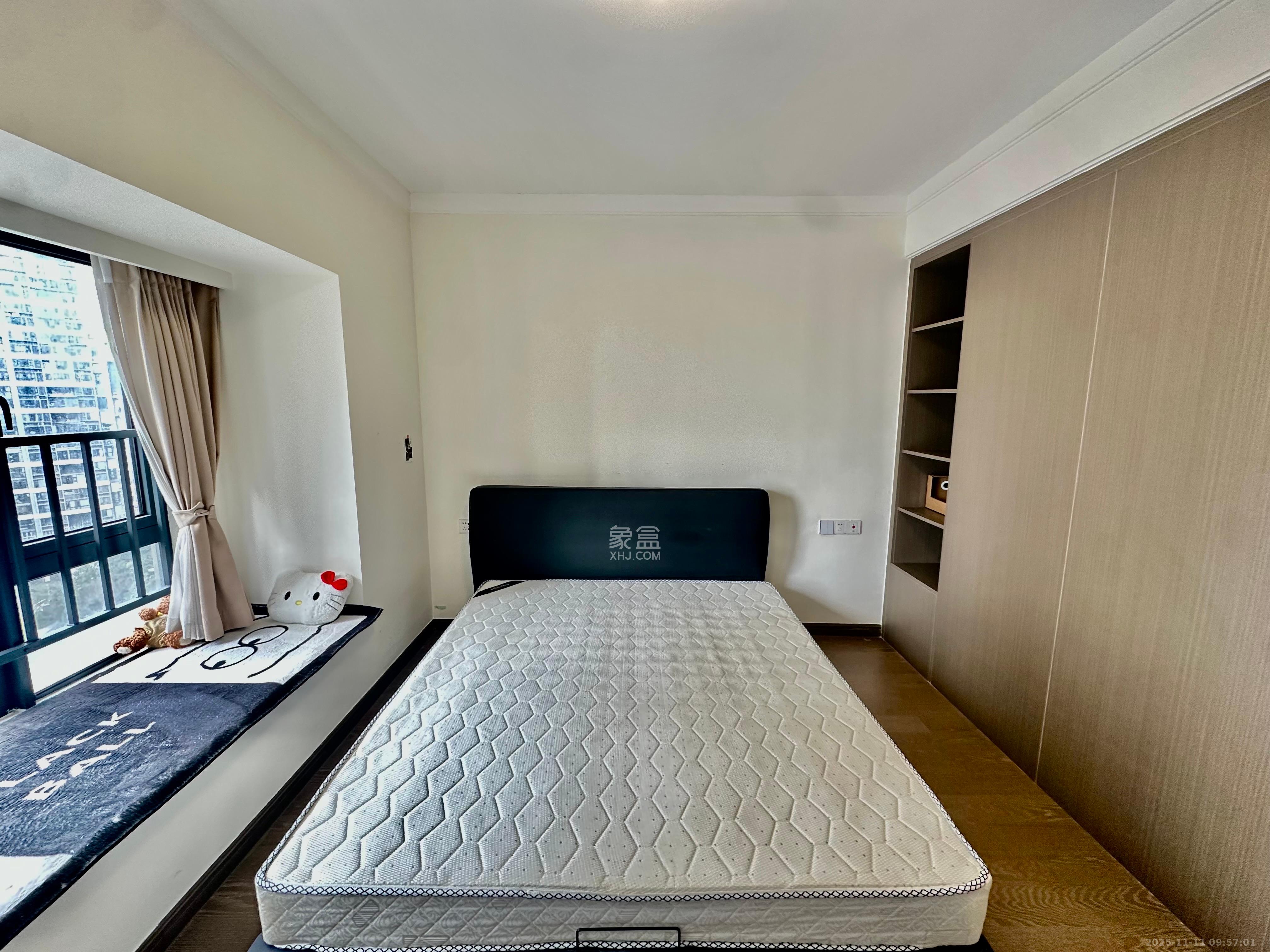 滨江府1913 4室2厅2卫 4800.0元/月 滨江府1913 4室2厅2卫 4800.0元/月室内图