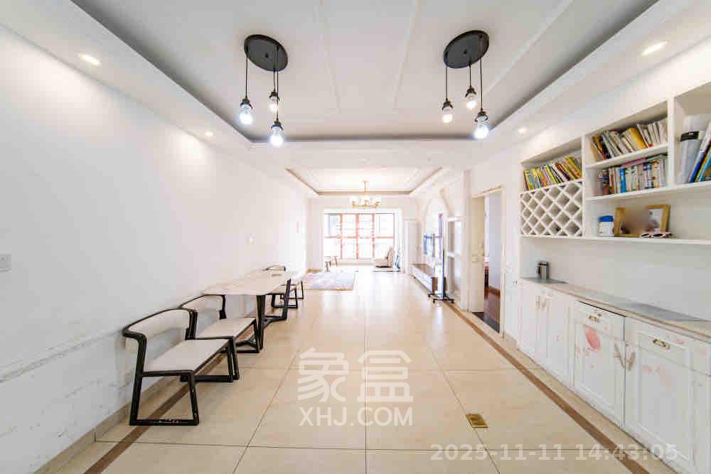 兰亭湾畔  3室2厅2卫    2800.0元/月