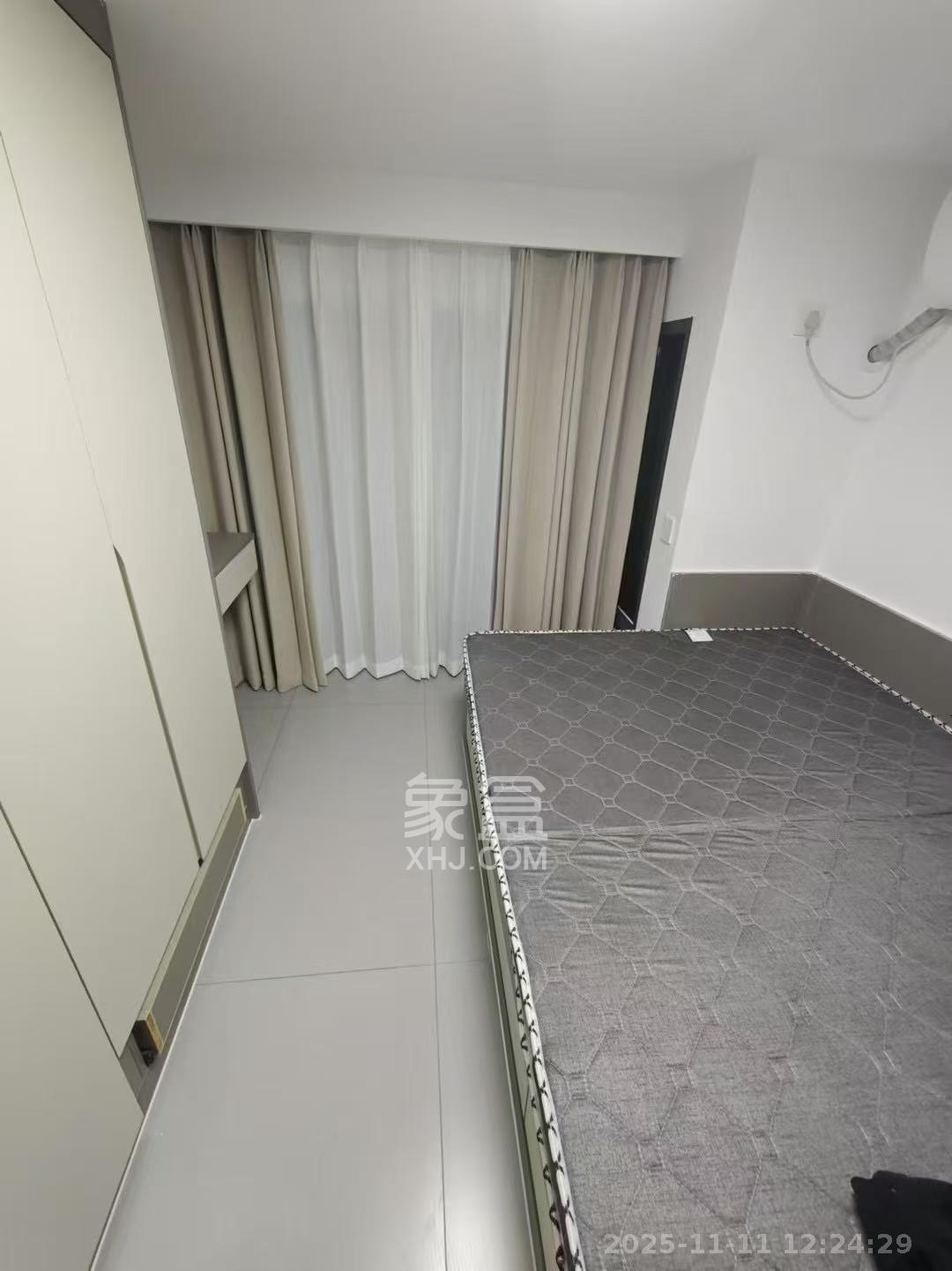 新城悦隽公园  2室1厅1卫    2000.0元/月室内图