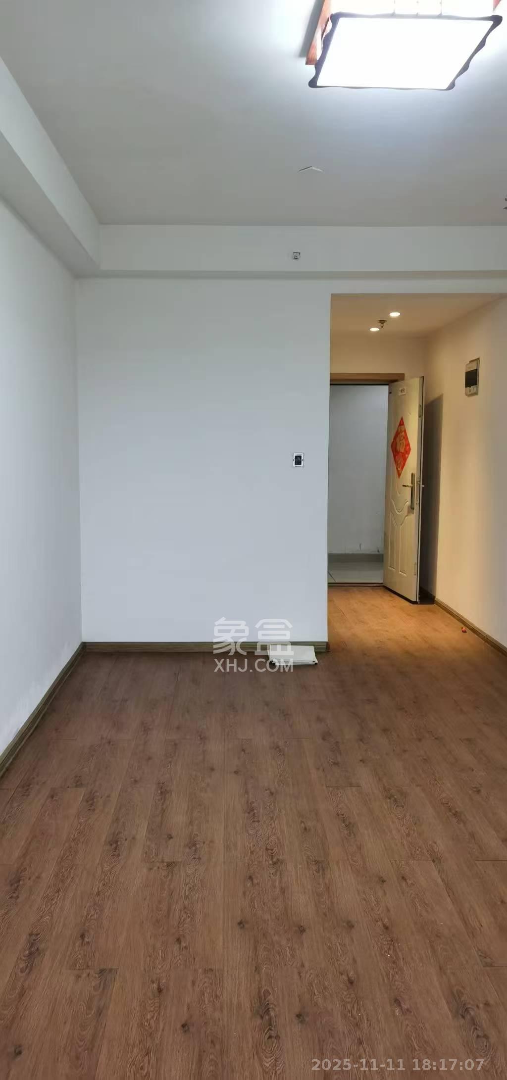 怡海星城 1室1厅1卫 900.0元/月 怡海星城 1室1厅1卫 900.0元/月室内图