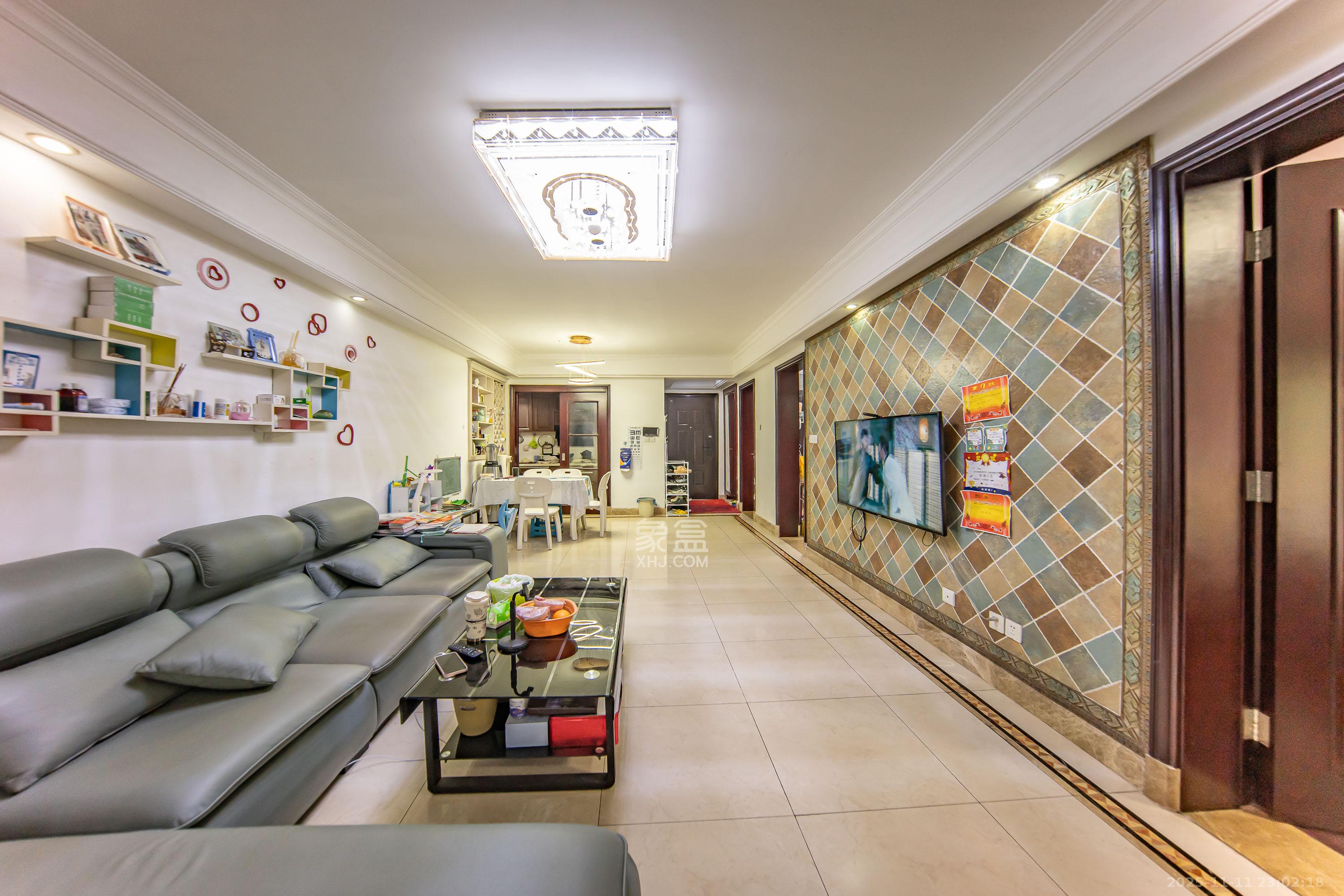 中海国际一期  3室2厅1卫    64.8万