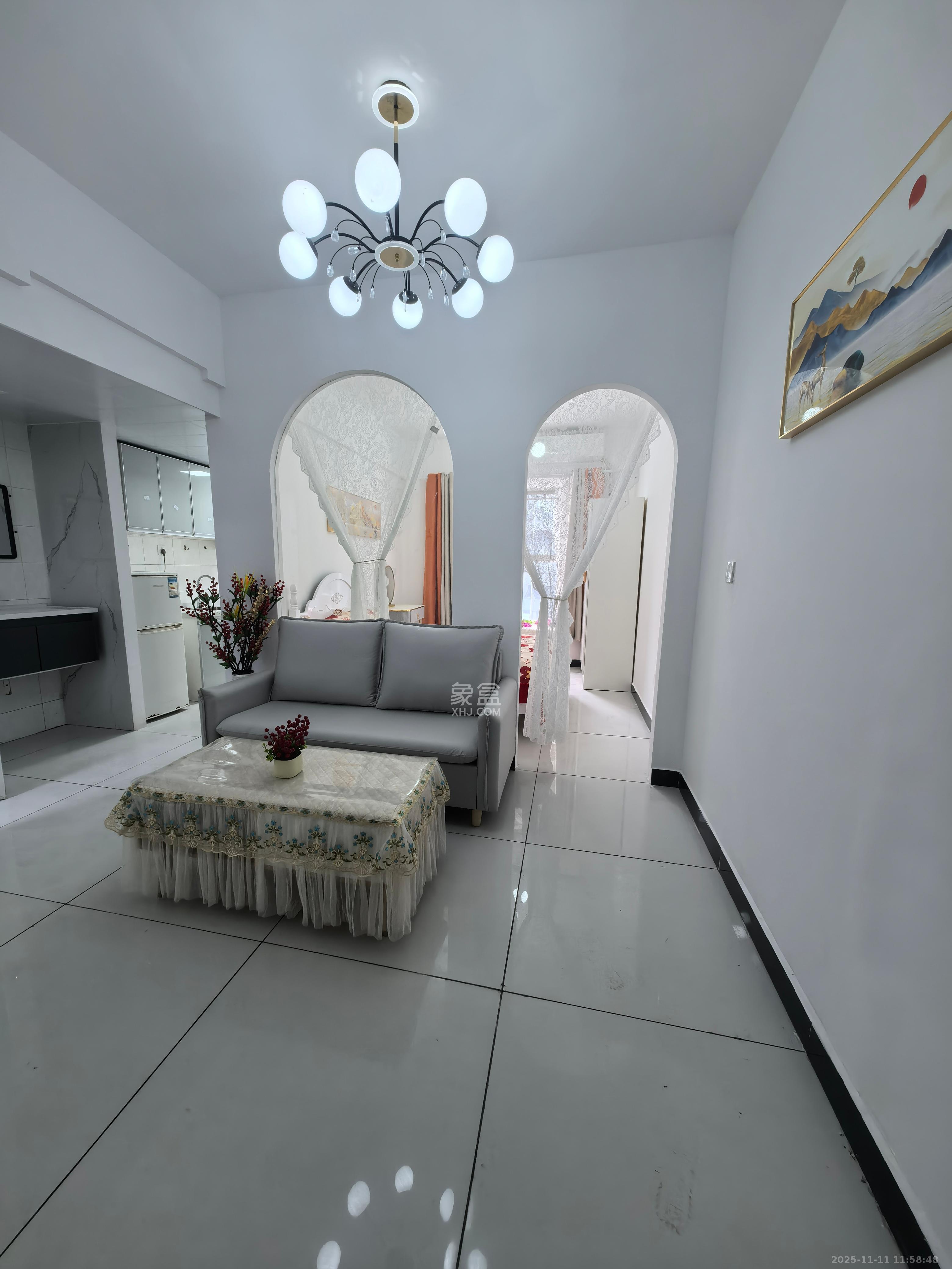 颐美会现代城 1室0厅0卫 2200.0元/月 颐美会现代城 1室0厅0卫 2200.0元/月室内图