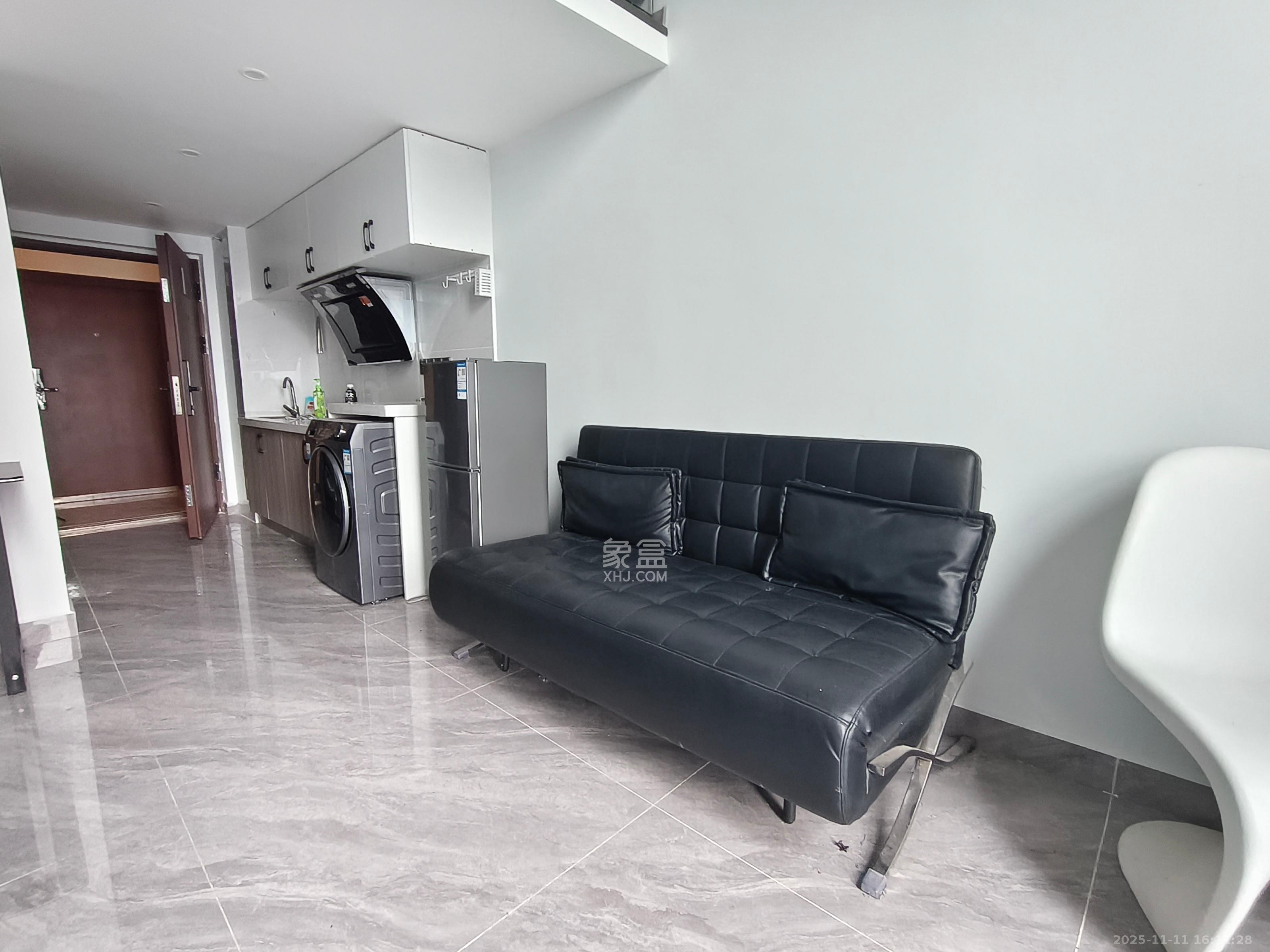 爱家当代境  1室1厅1卫    2000.0元/月室内图